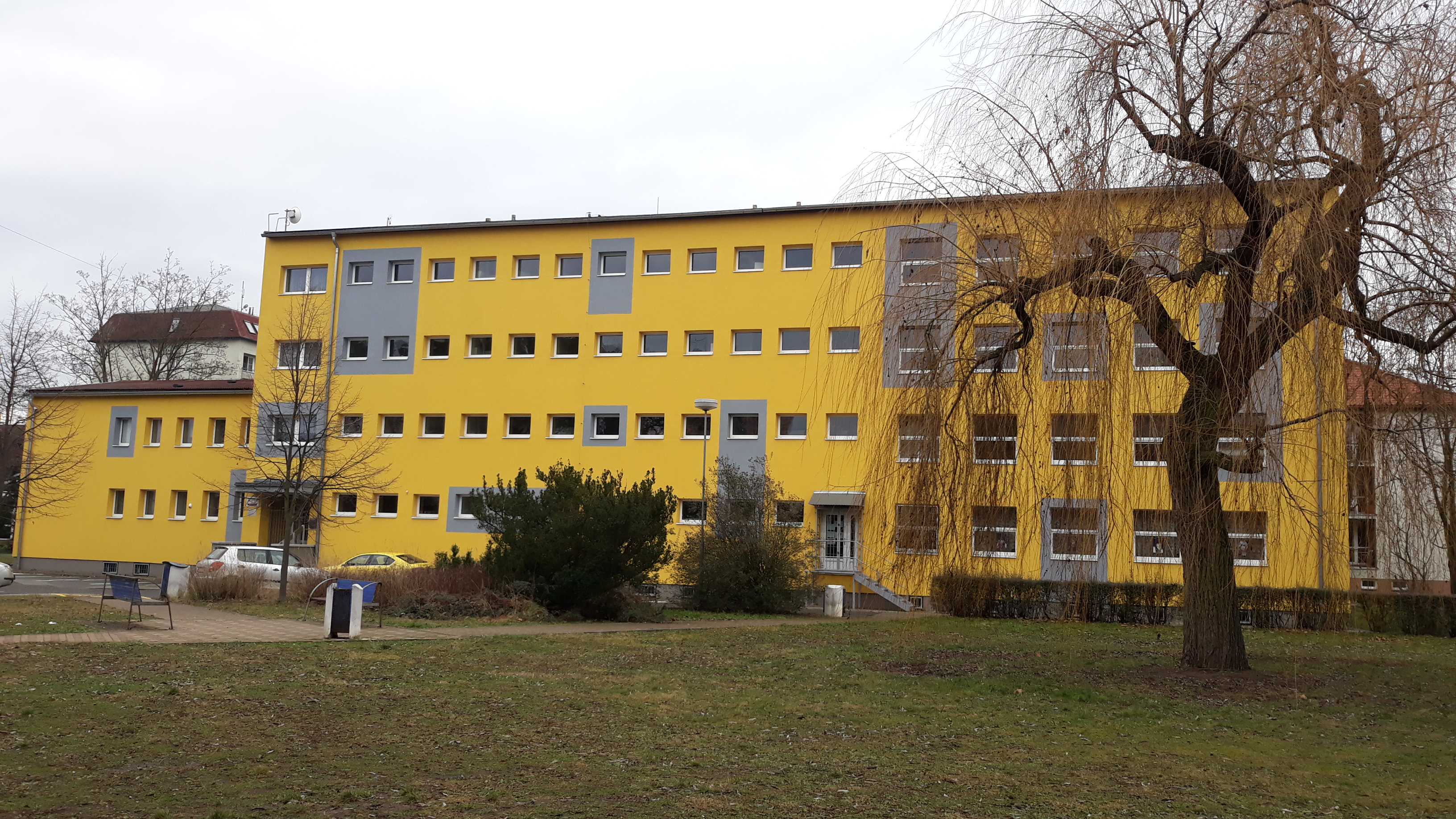 Střední odborná škola a Střední odborné učiliště Neratovice - domov mládeže foto 5