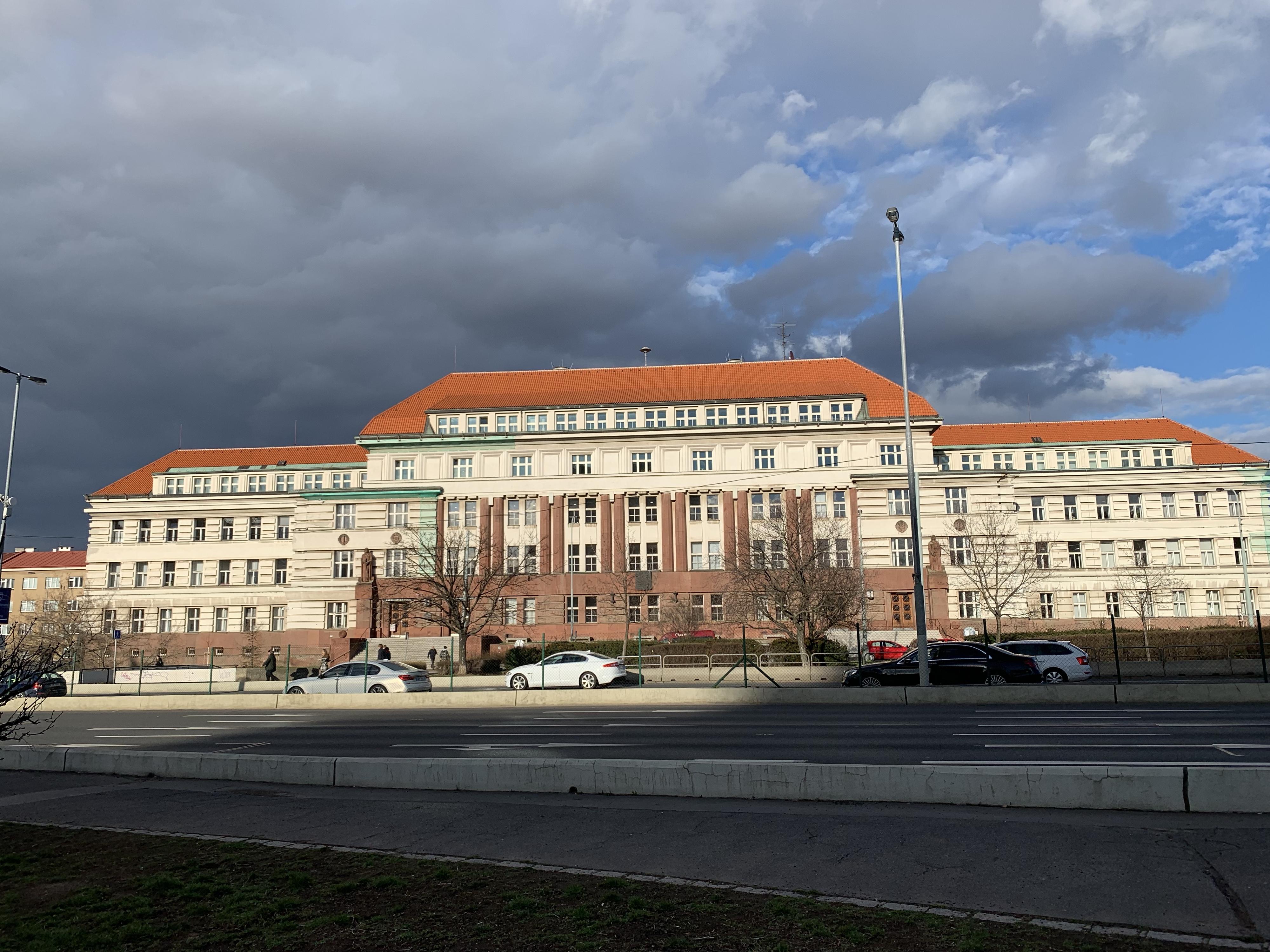 Vrchní státní zastupitelství Praha foto 2
