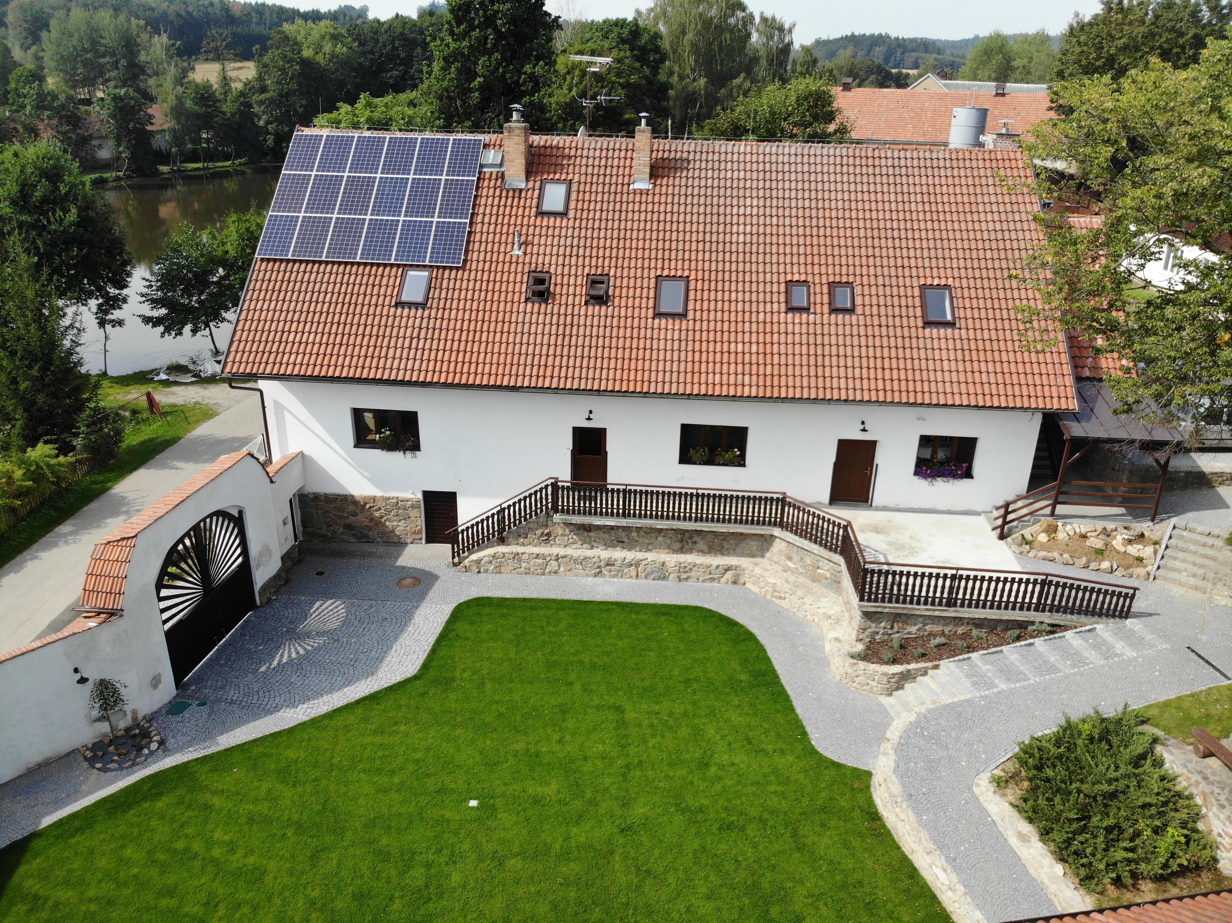 Statek Český dvůr foto 2