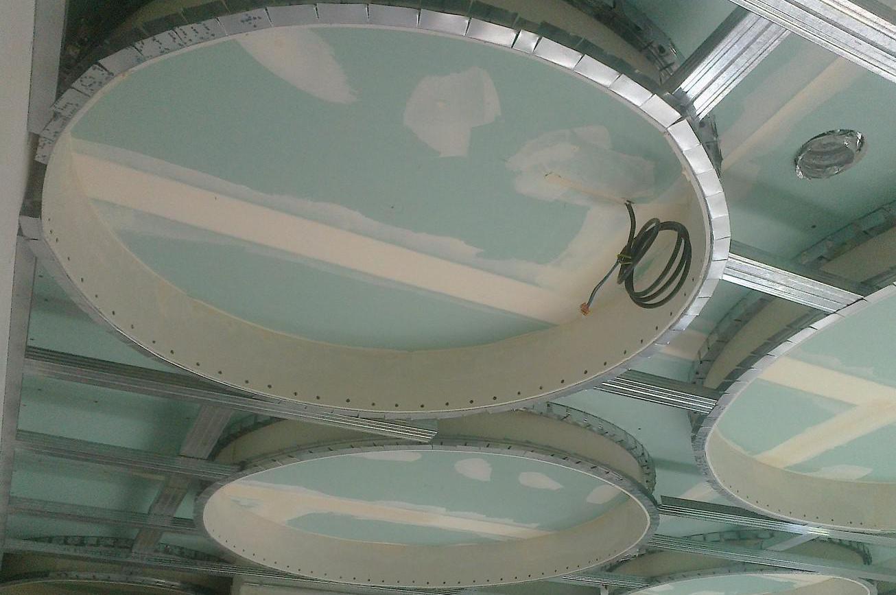 Kompletní montáž sádrokartonových podhledů - Pecák