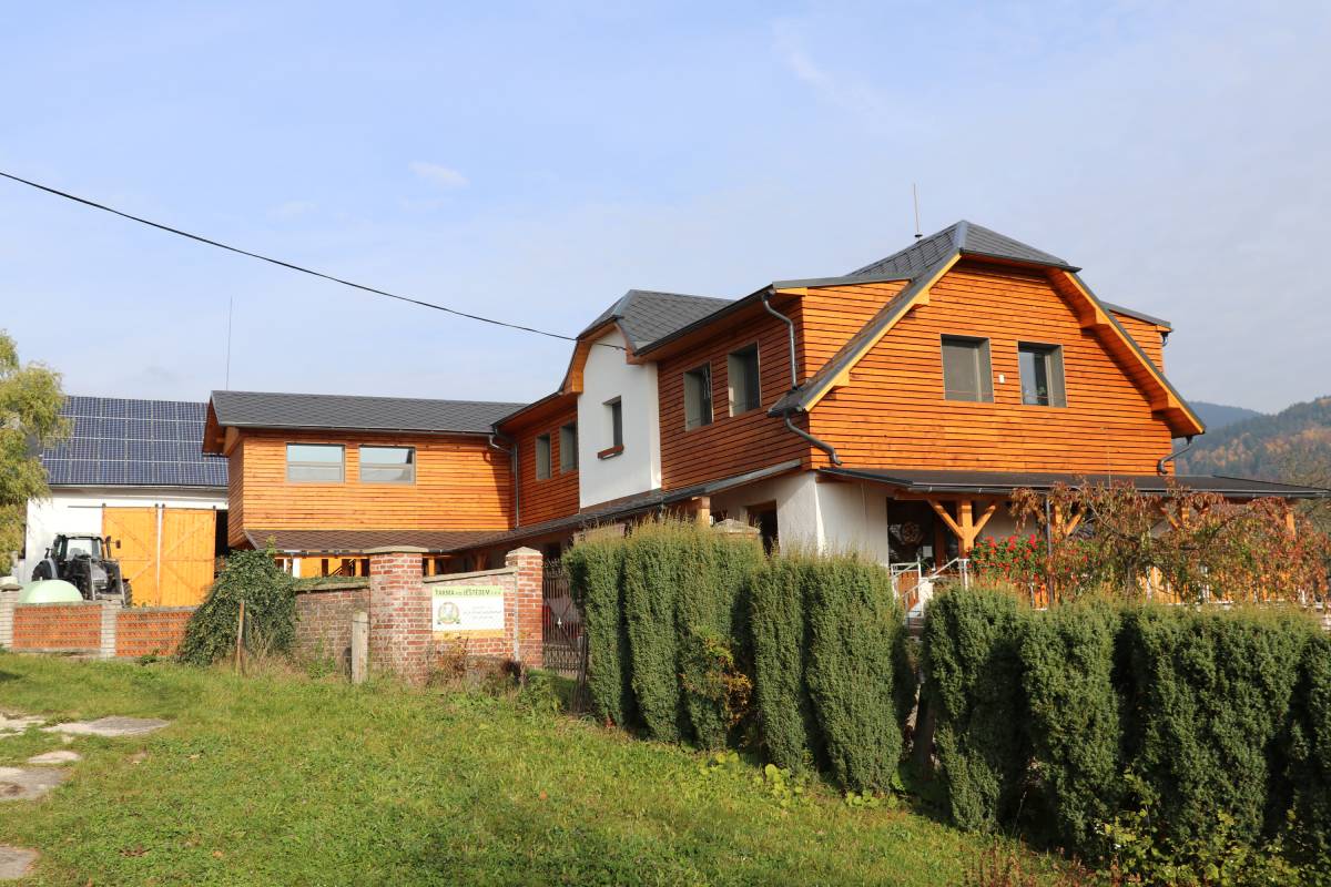 Farma pod Ještědem