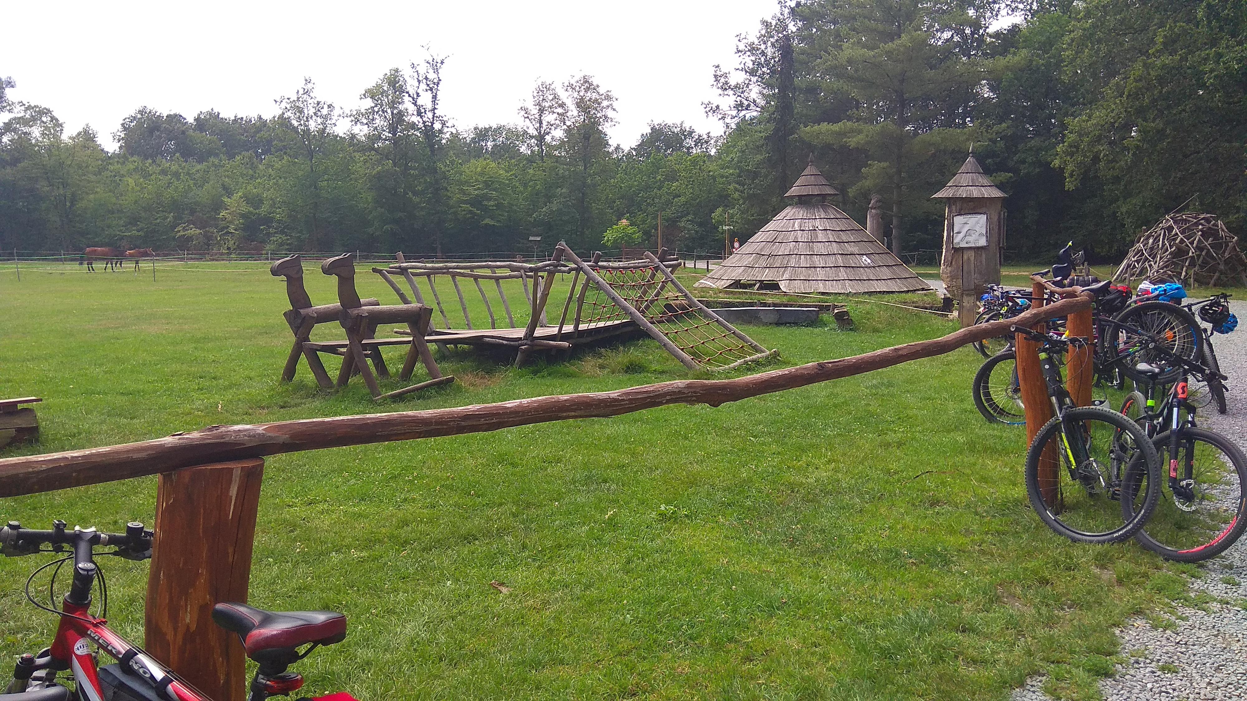 Restaurace Lovecká chata foto 6