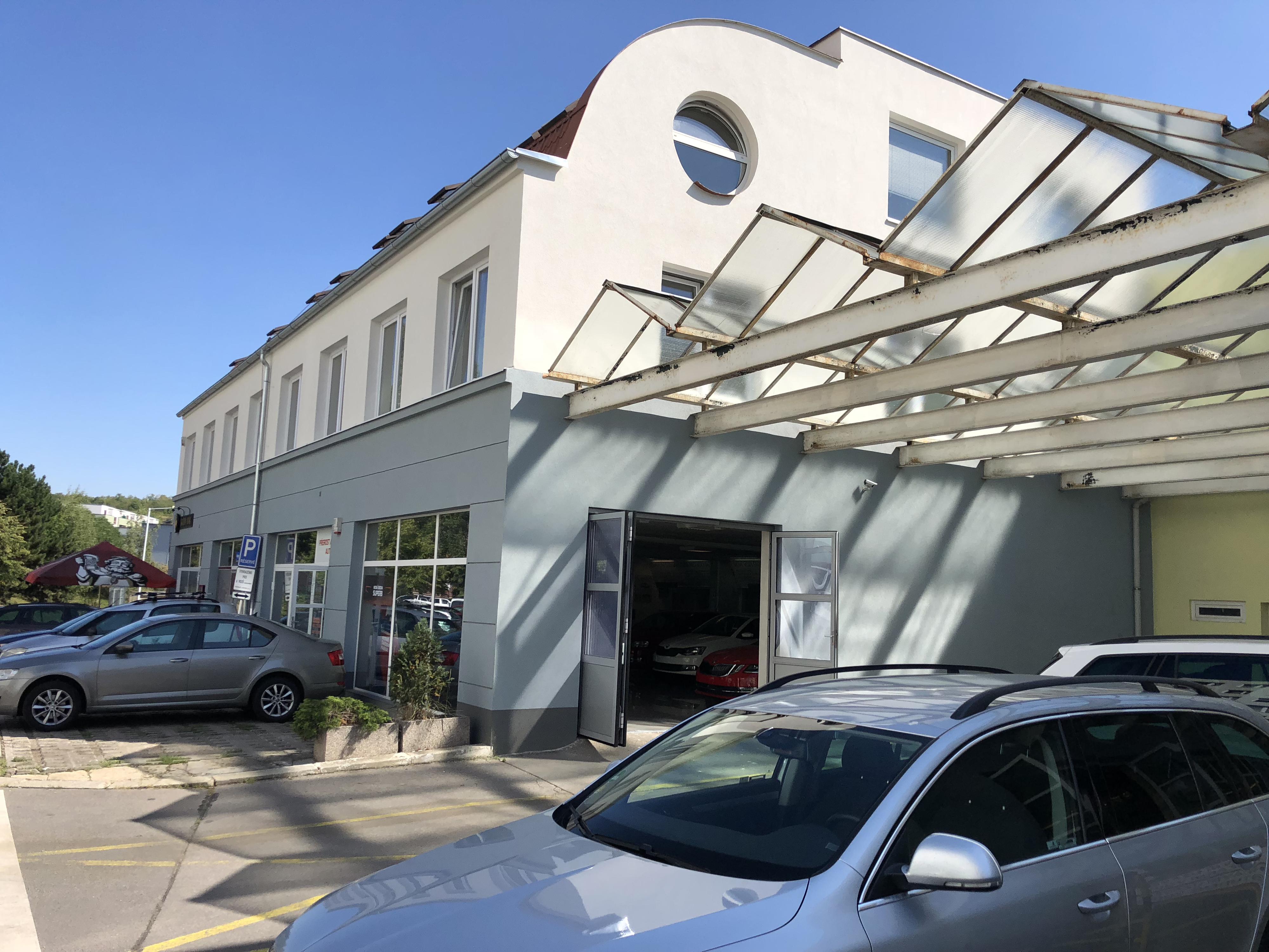 PŘEROST A ŠVORC AUTO