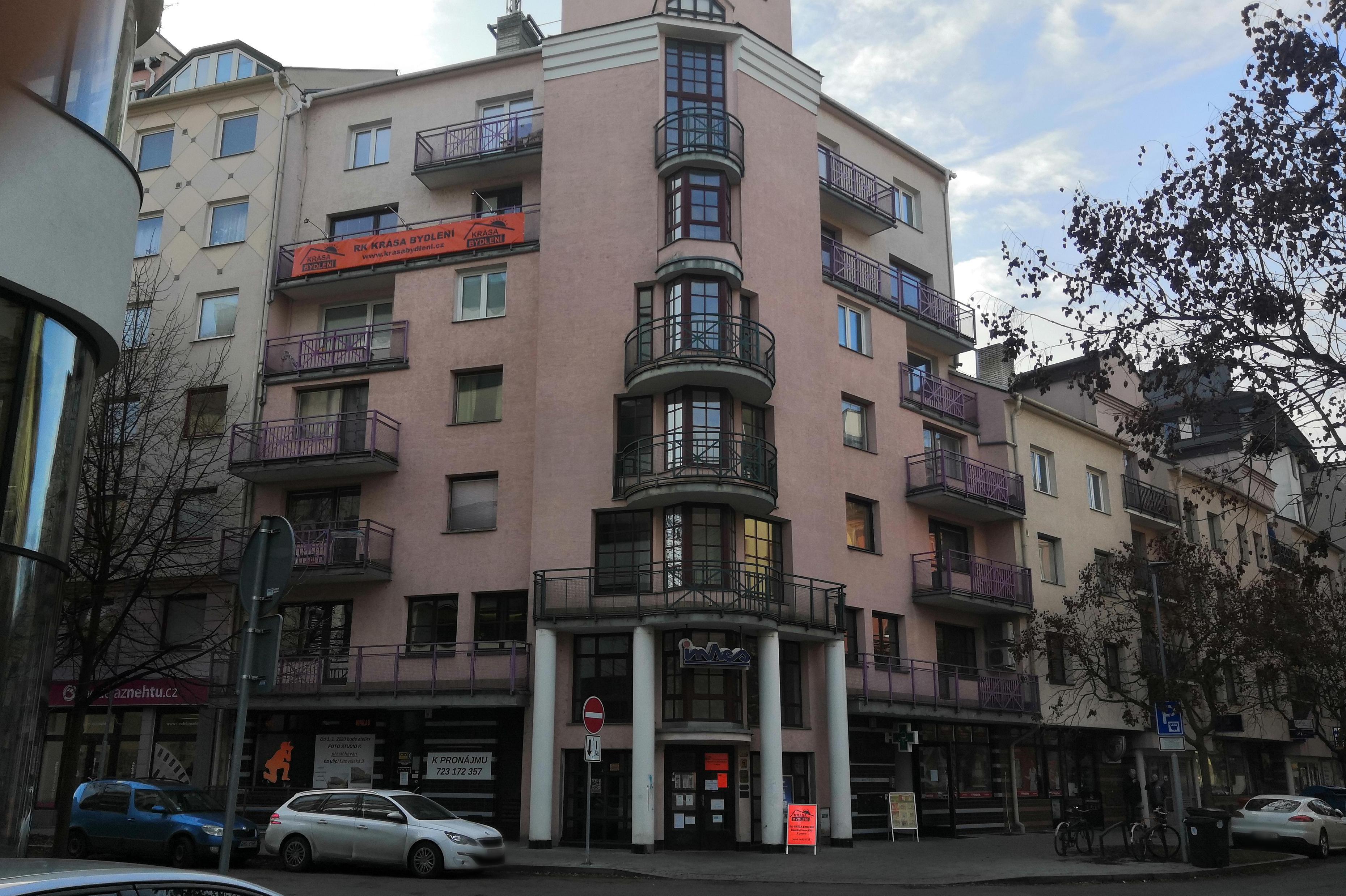 NEKO OLOMOUC, s.r.o.