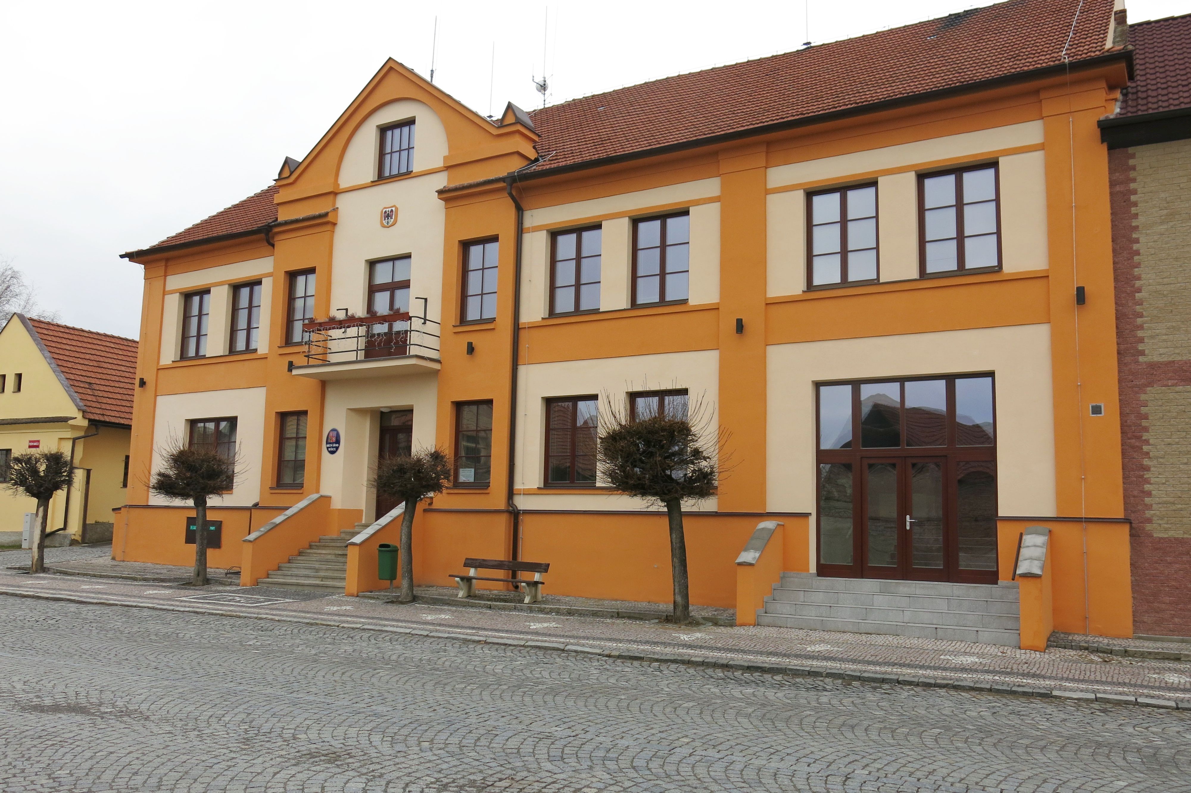 Byšice - obecní úřad