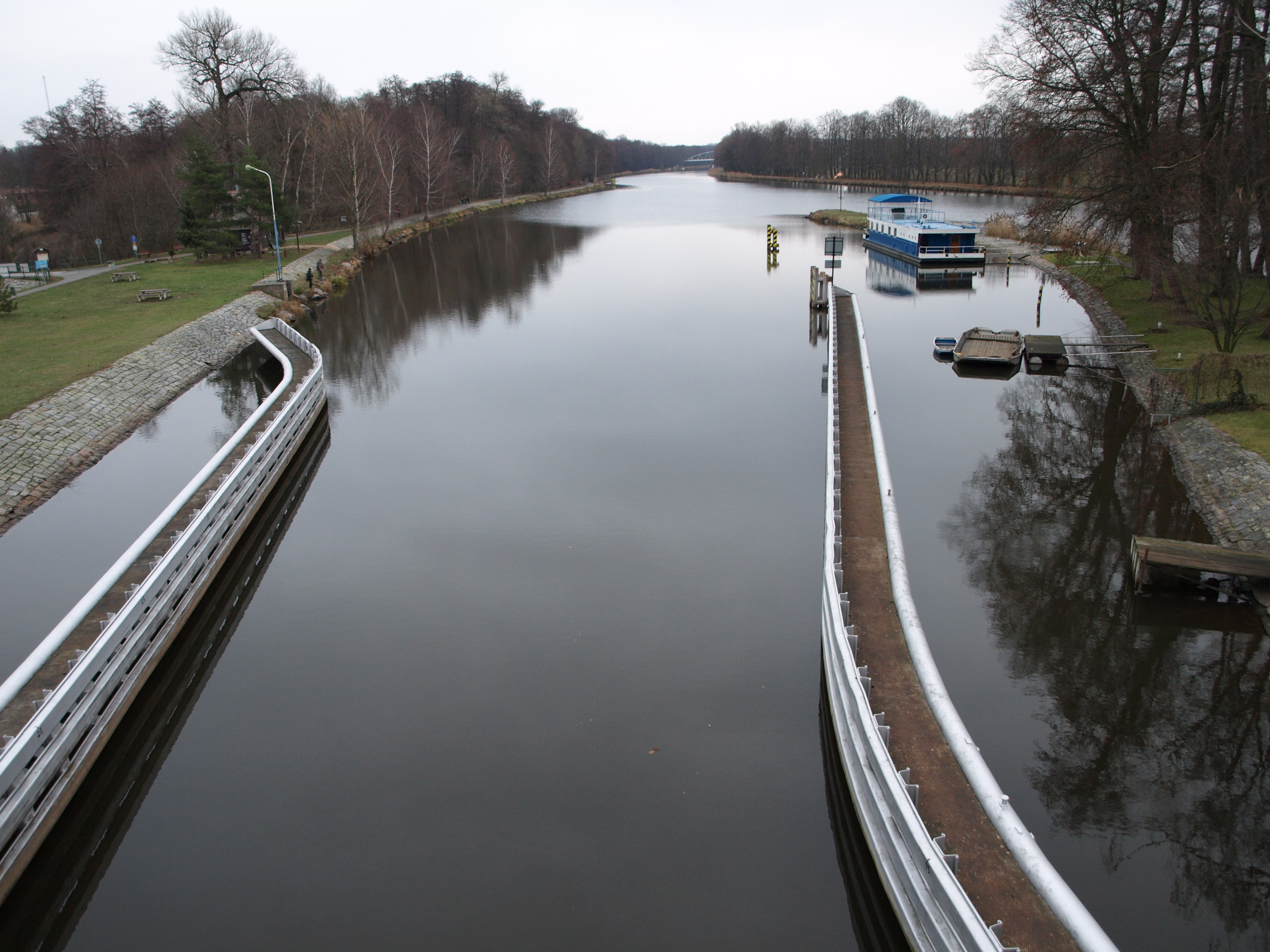 Plavební komora Poděbrady foto 6