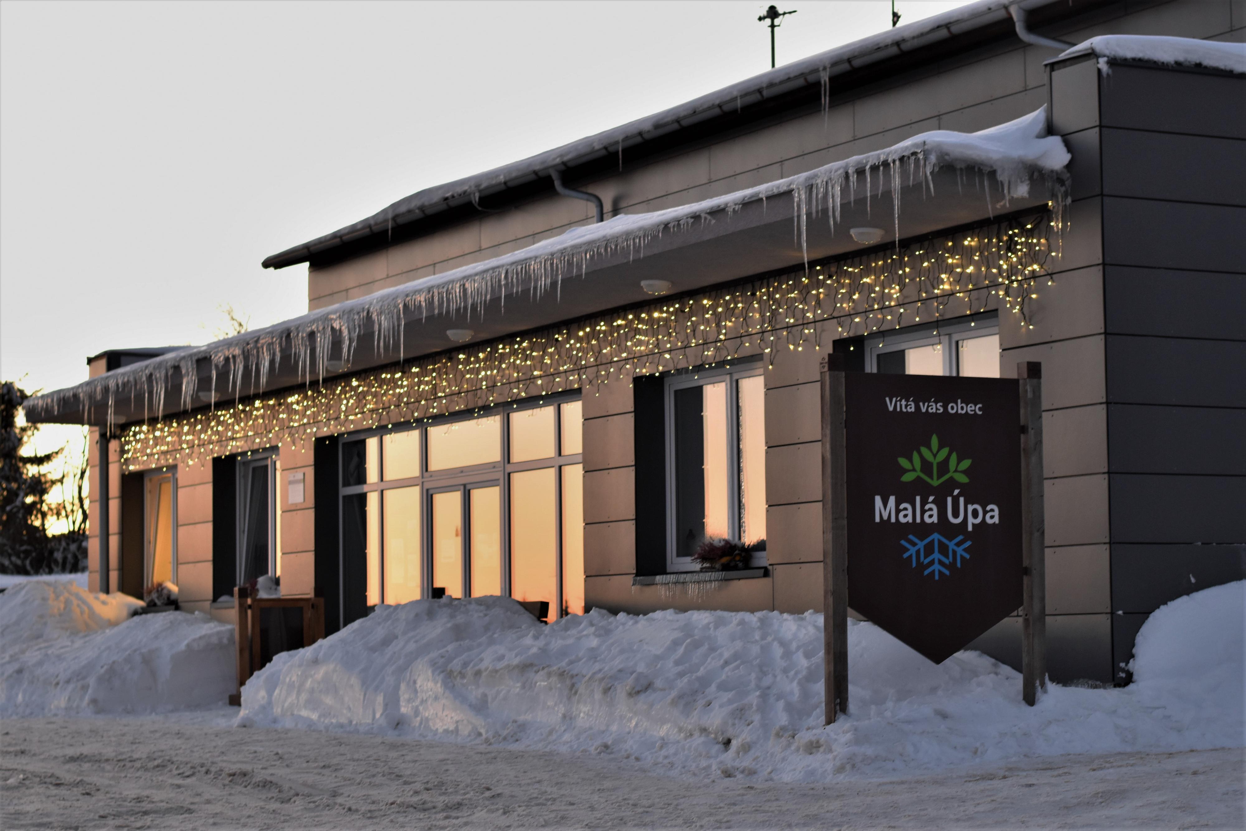 Malá Úpa - obecní úřad foto 2