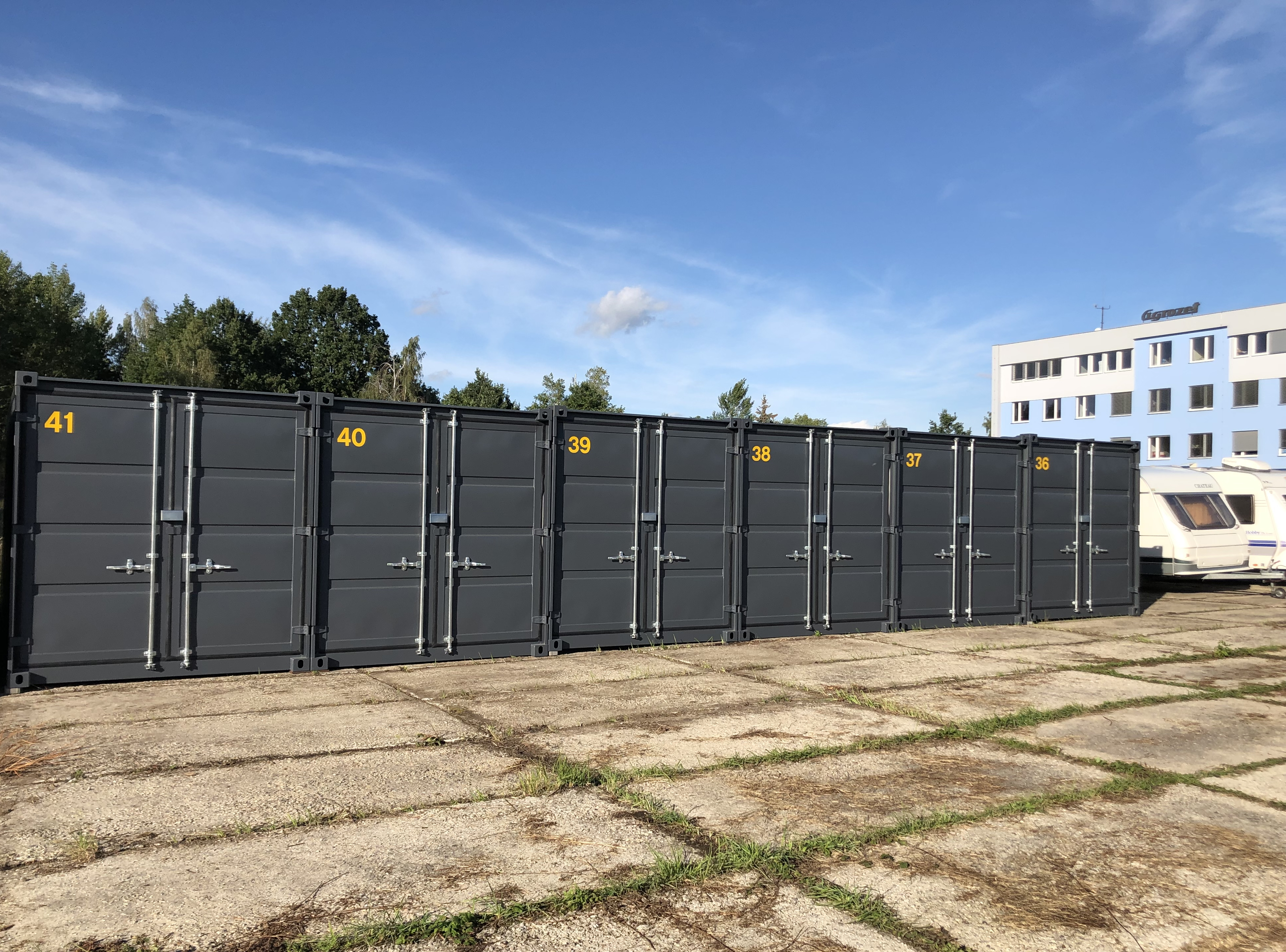 Kremzow self storage foto 4