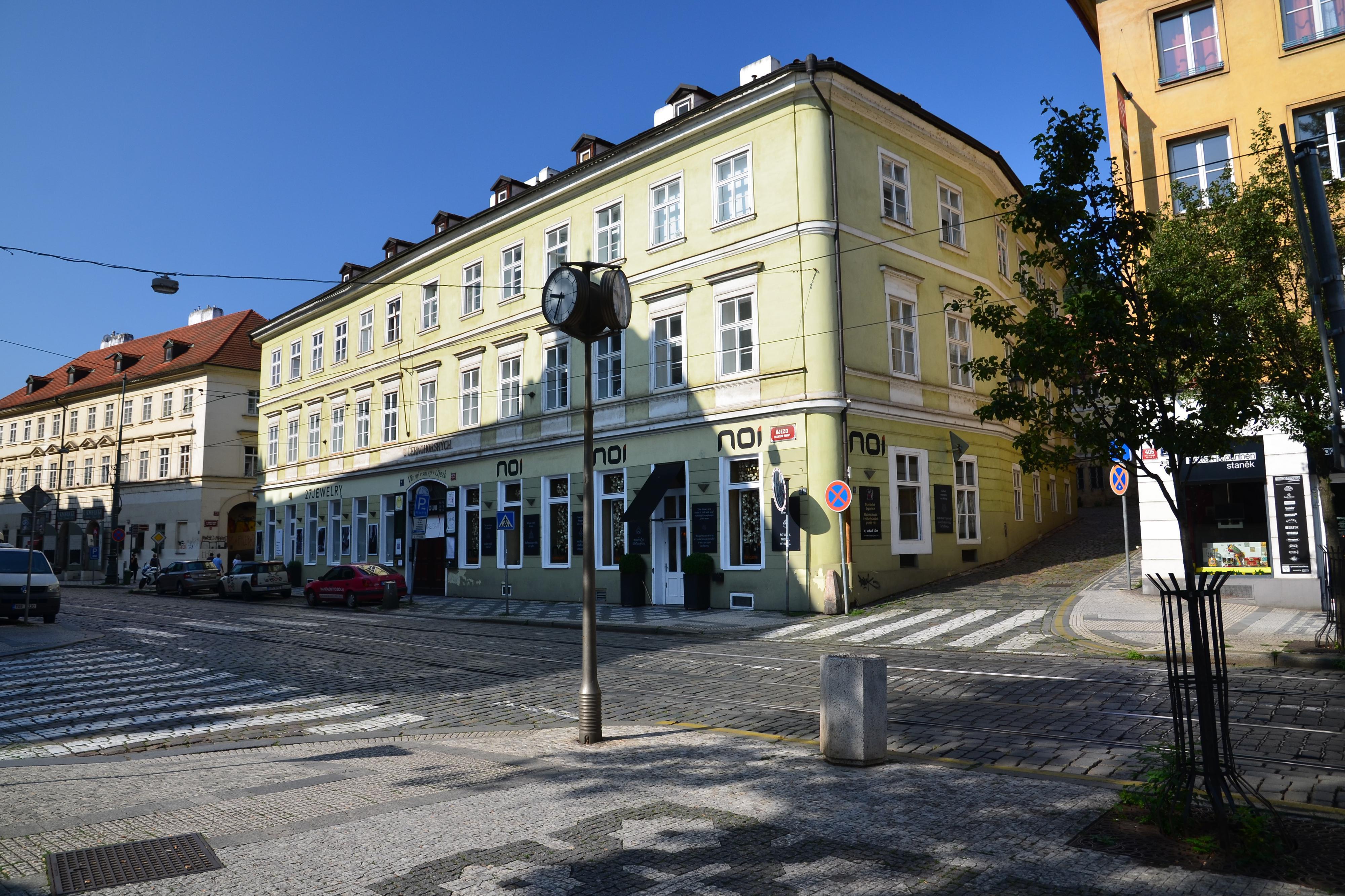 Mgr. Irena Nováková