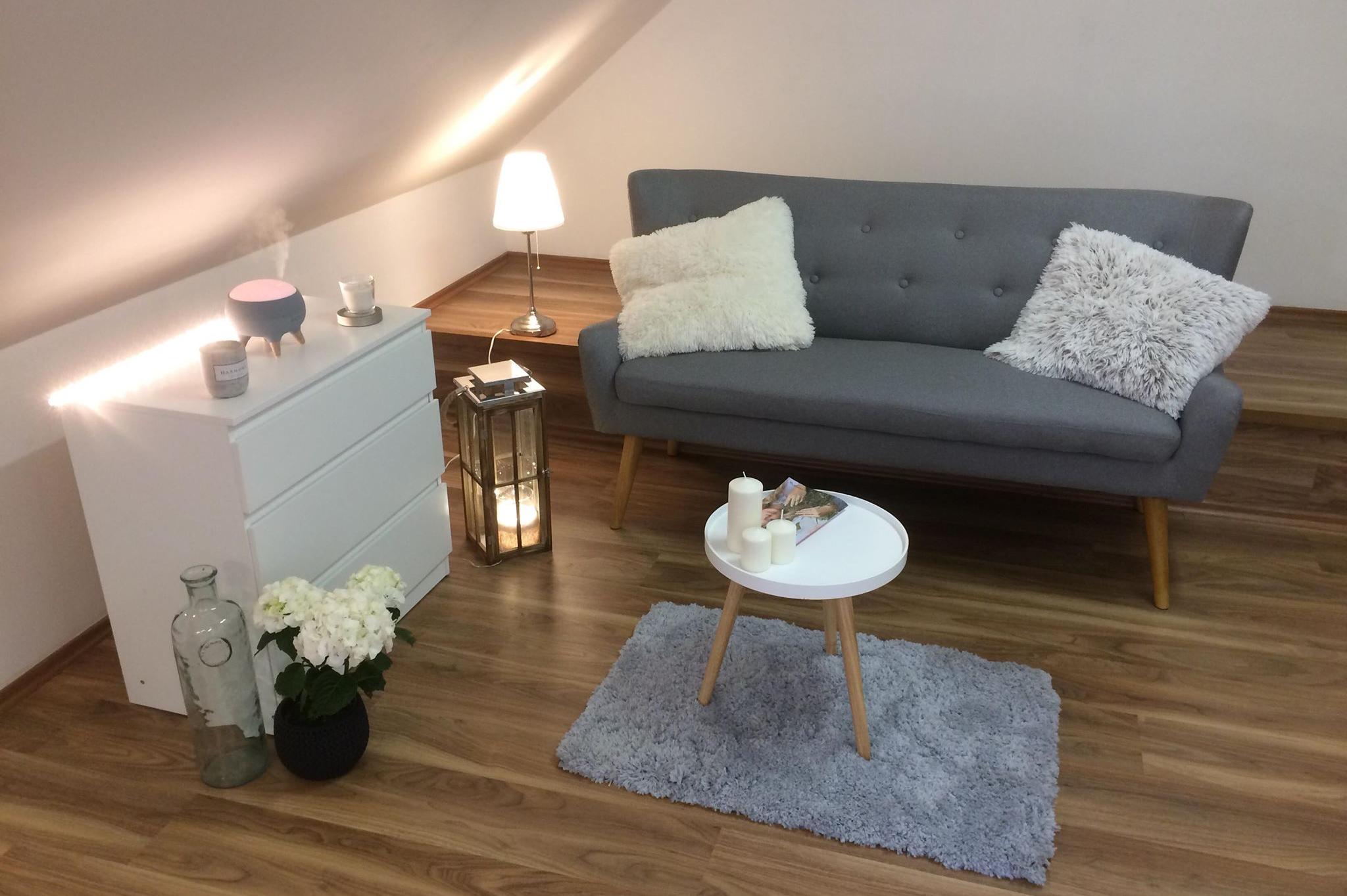 Simona Klika - Nehtové studio Simi Nails