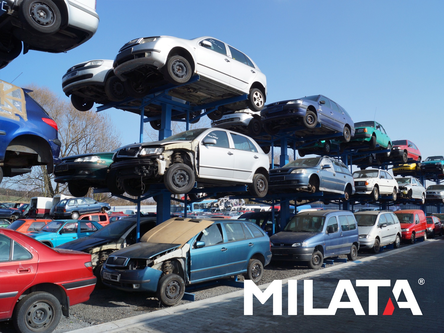 AUTOVRAKOVIŠTĚ MILATA foto 2