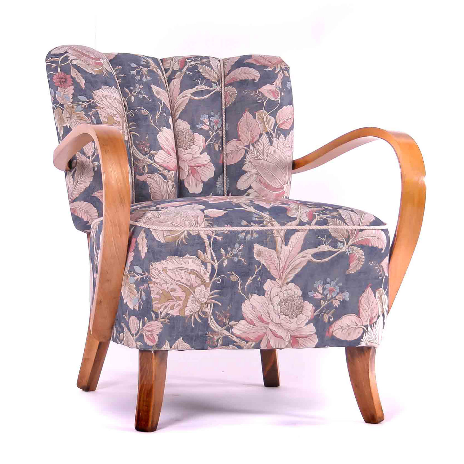 A1R - ateliér prvorepublikového nábytku