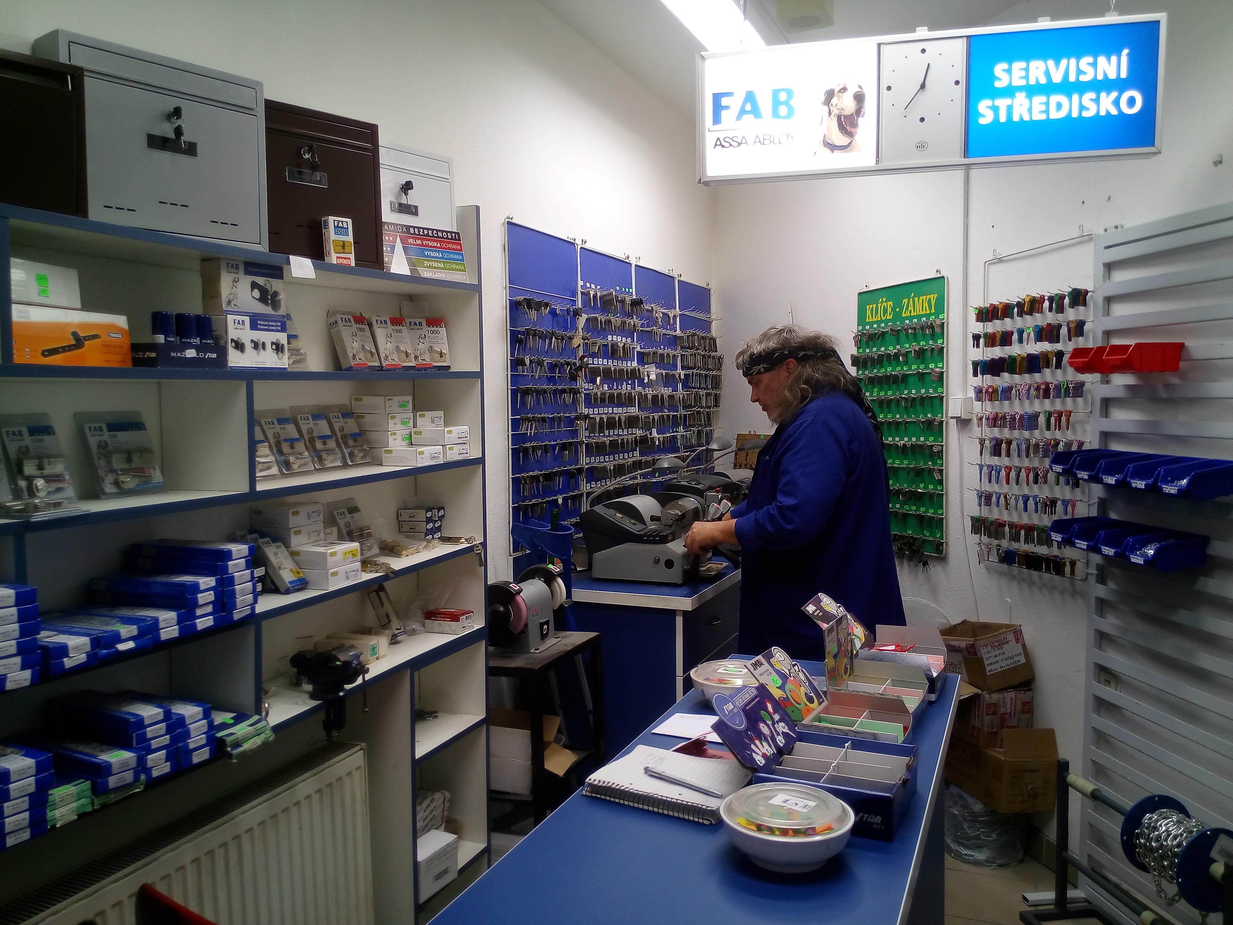 Zámky - Klíče Jozef Weinlich foto 3