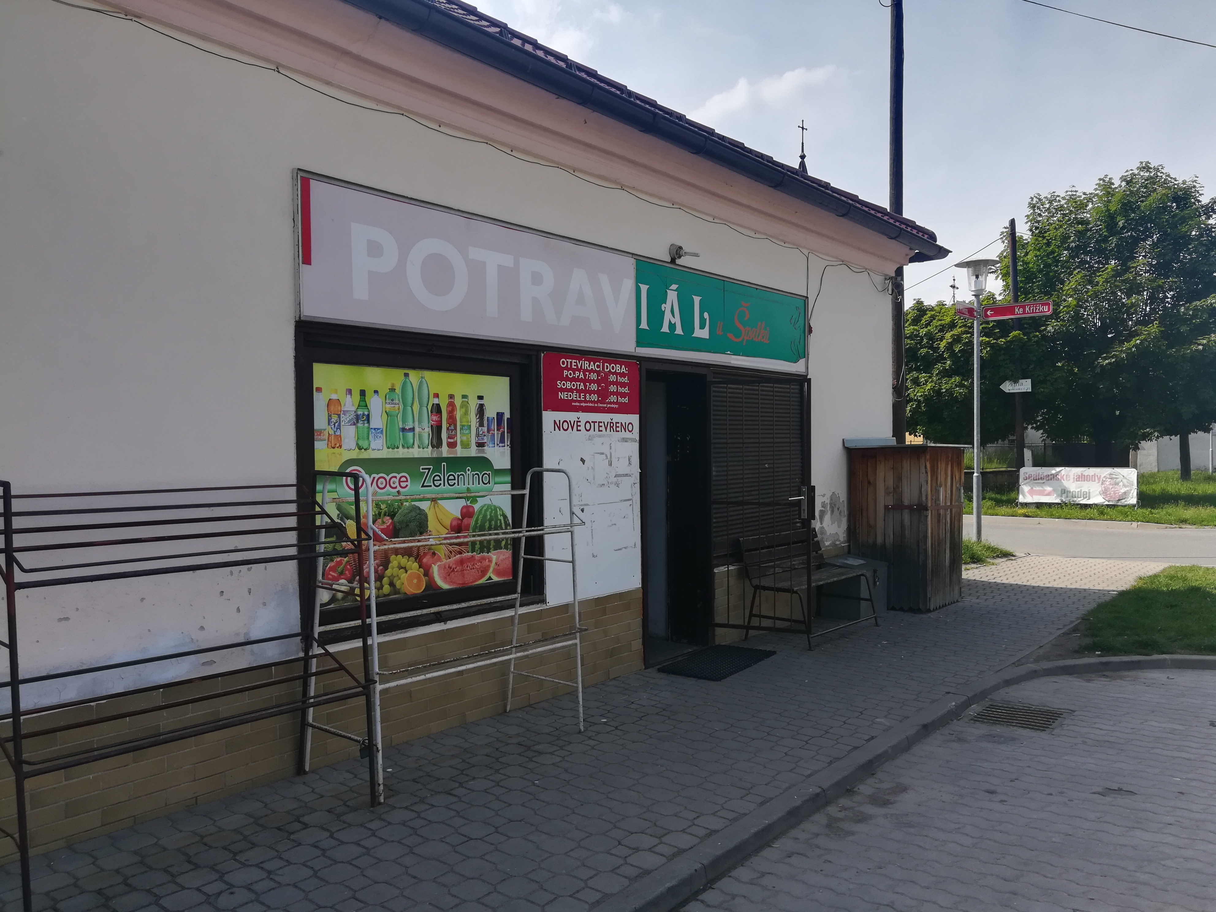 Potraviál U Špalků