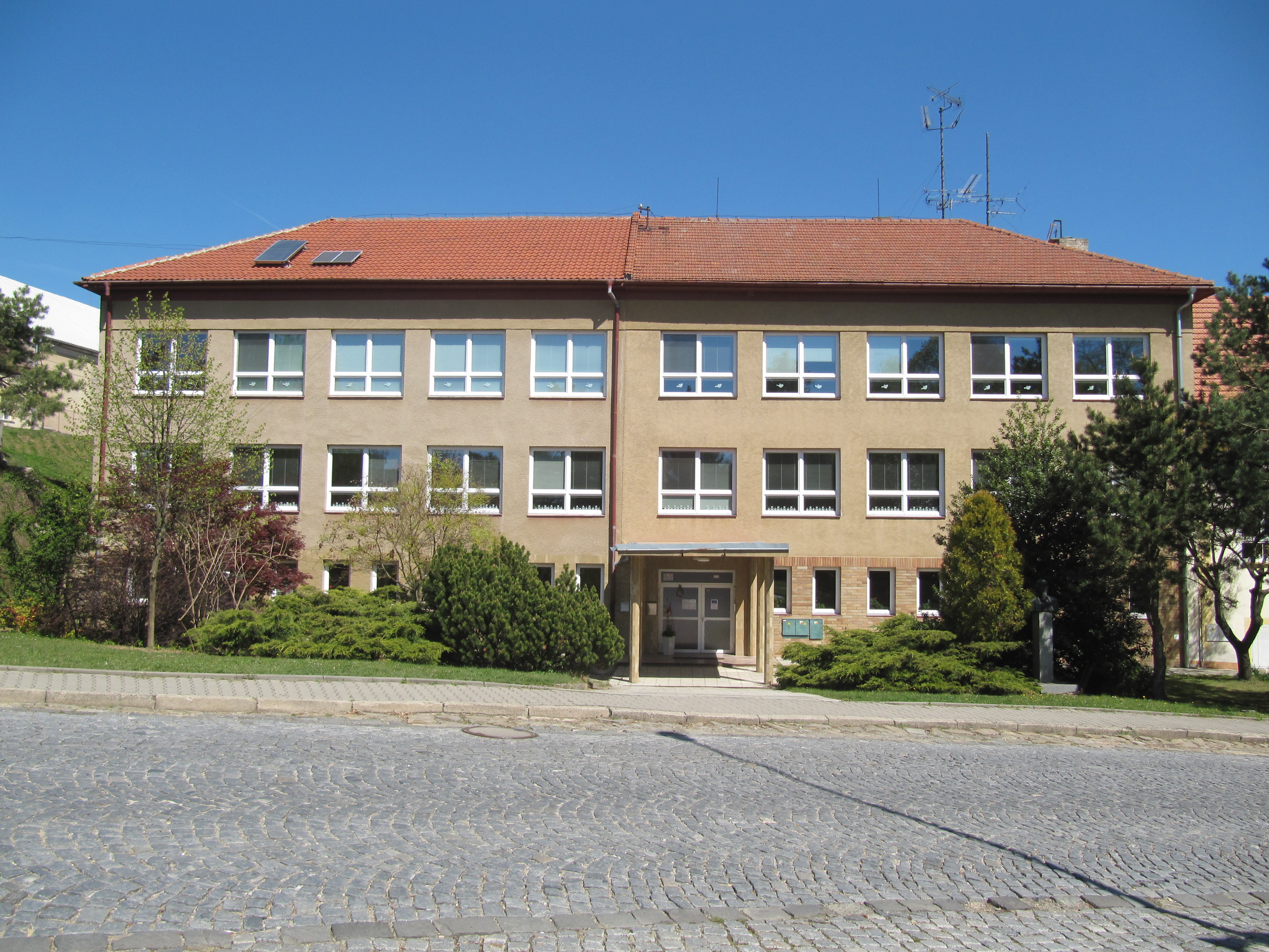 ZŠ a MŠ Jana Ámose Komenského  Žeravice foto 1