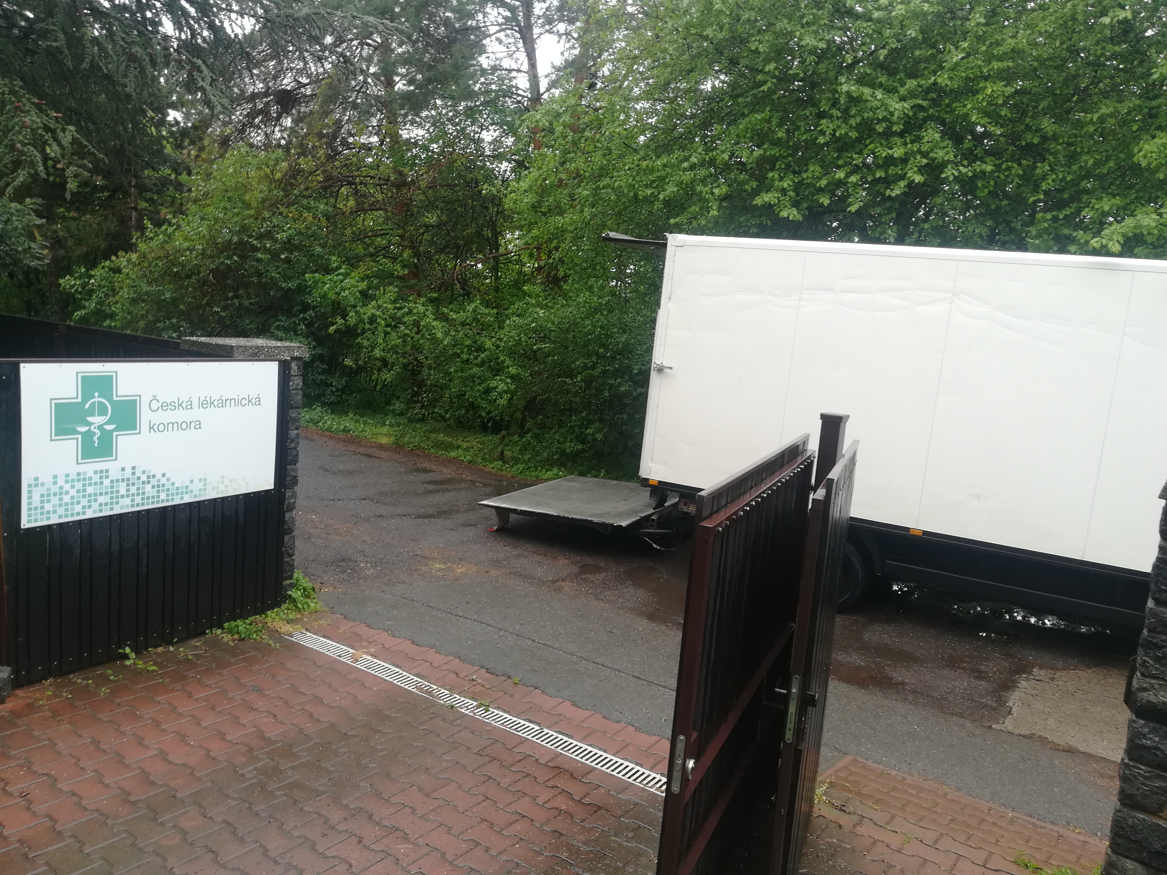 Stěhování Kulový blesk foto 2