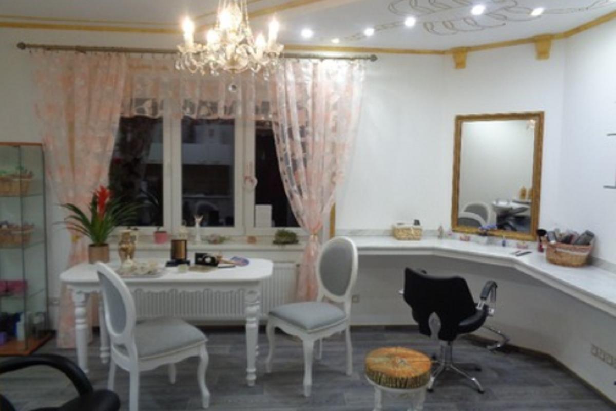 Zámecké kadeřnictví