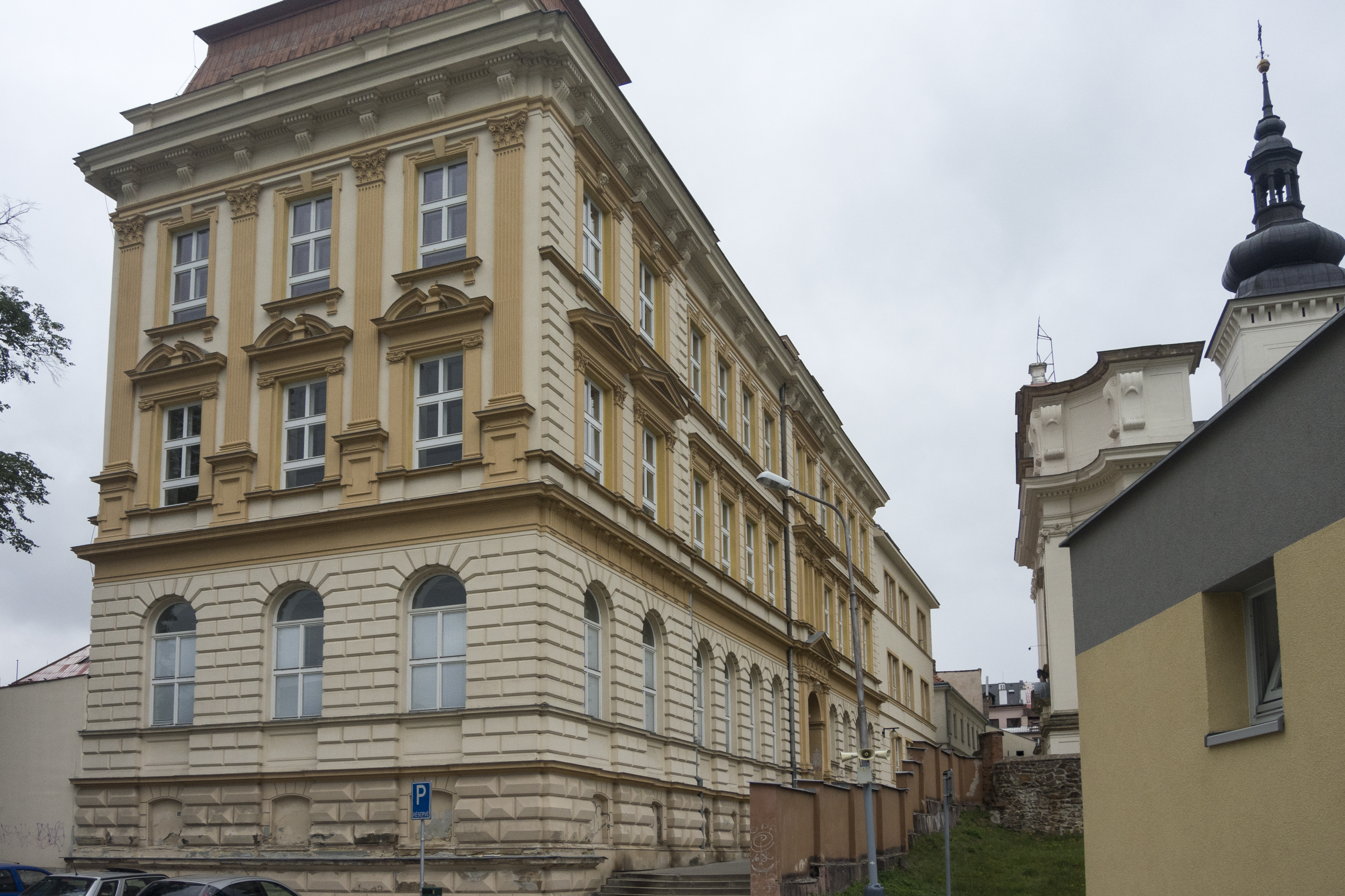 ZŠ Moravská Třebová, Kostelní náměstí foto 2