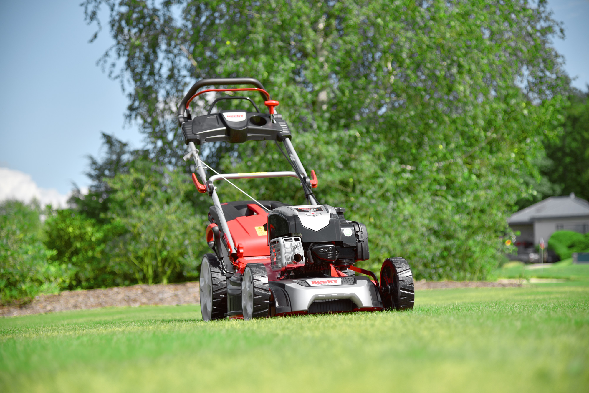 HECHT - specialista na zahradu foto 4