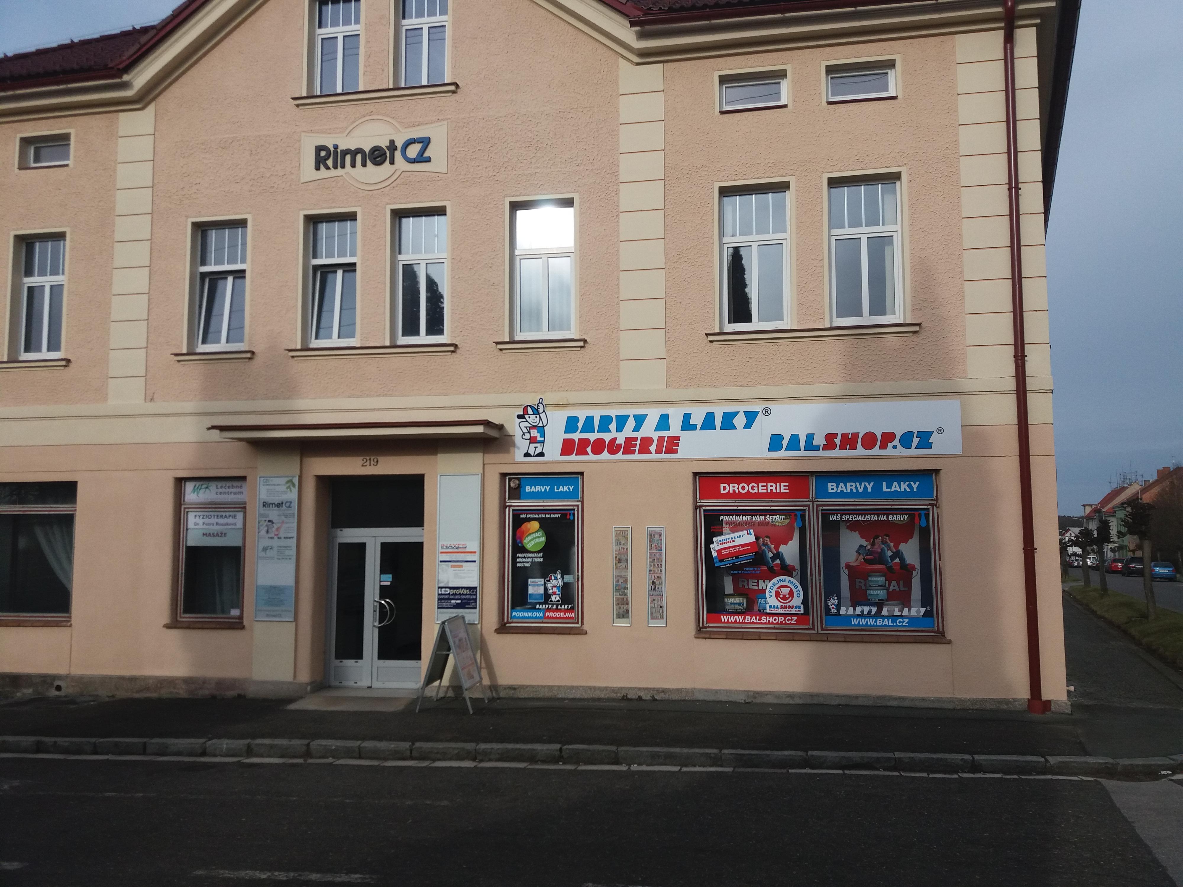 BARVY A LAKY DROGERIE foto 4