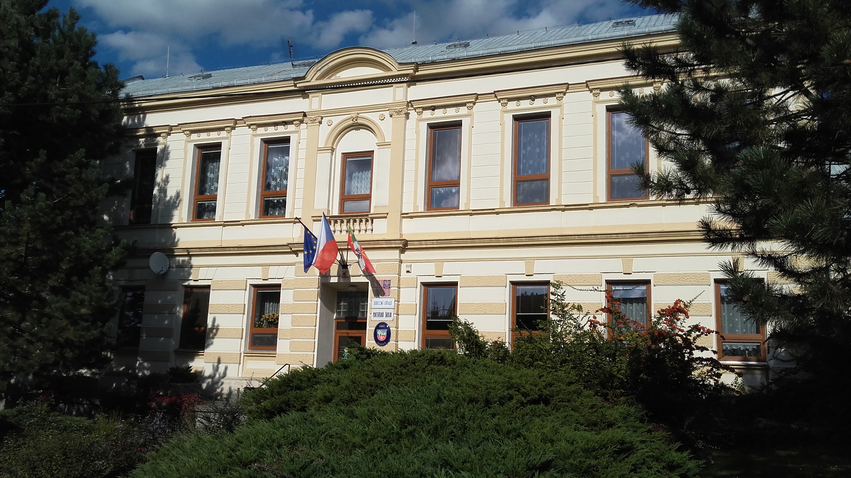 Sušice - obecní úřad foto 2