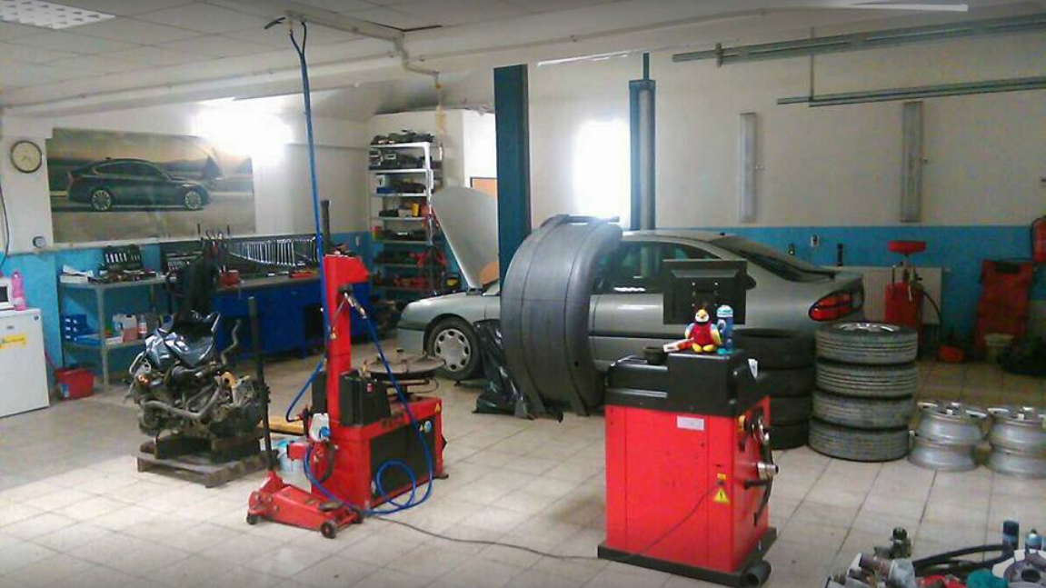 Autoservis Komínek s.r.o. foto 6