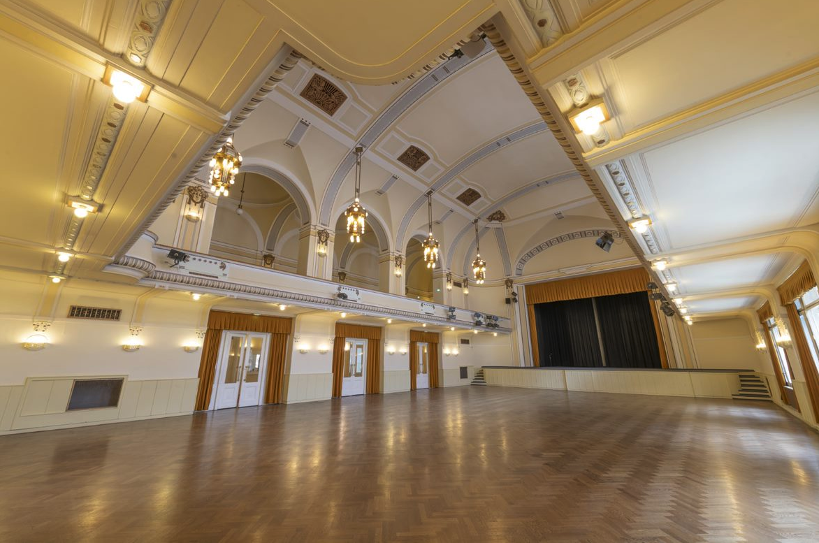 Národní dům na Smíchově foto 2