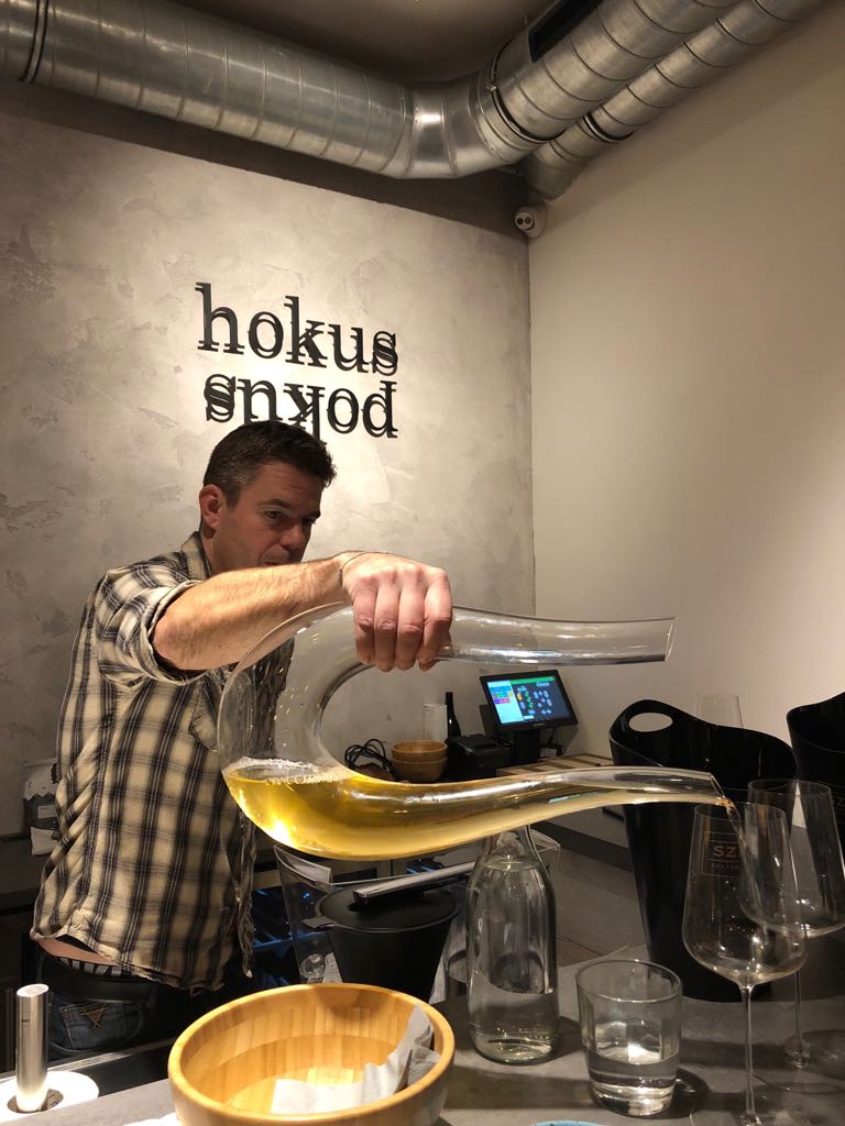 HokusPokus winebar&tapas foto 3