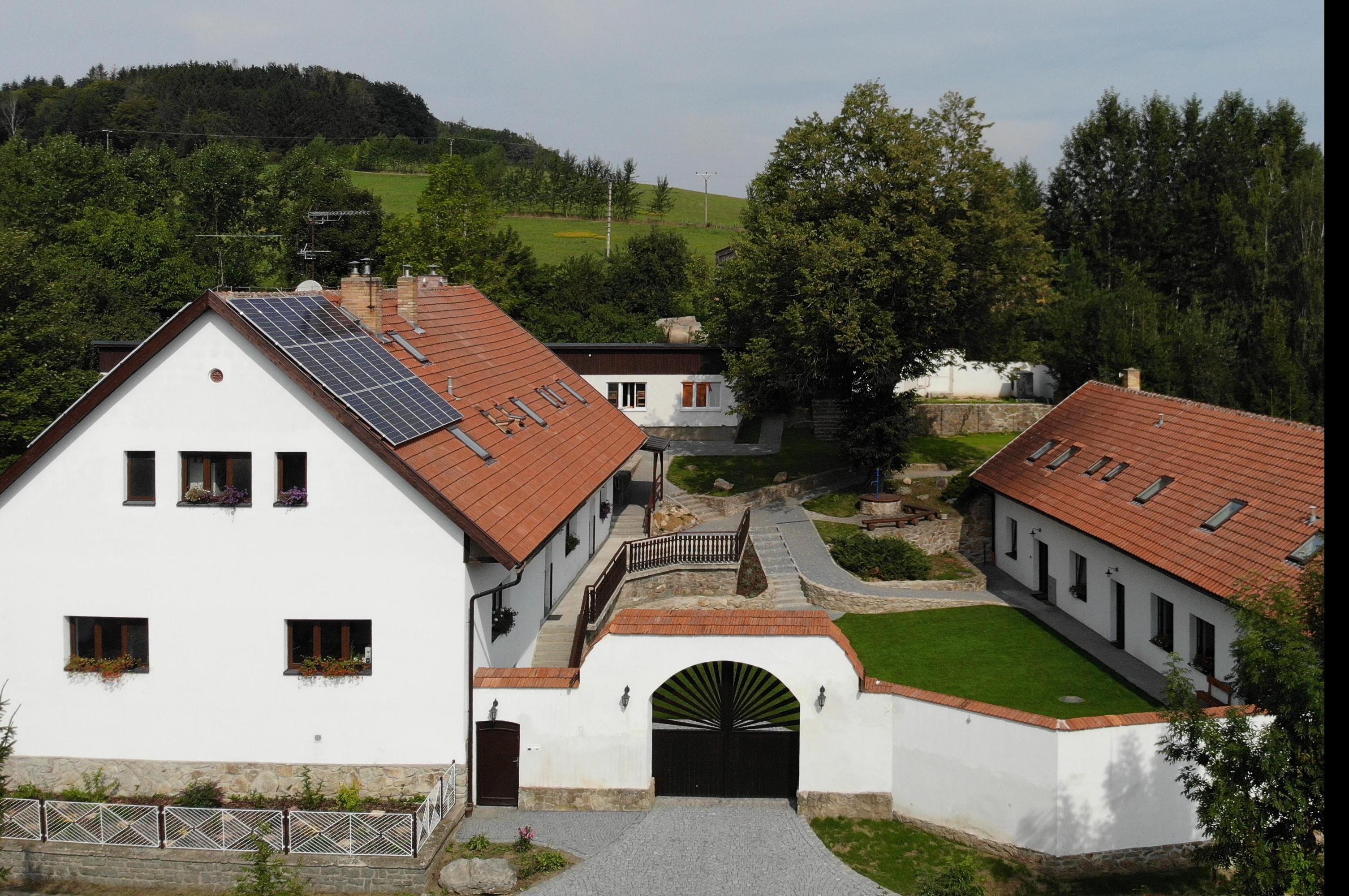 Statek Český dvůr