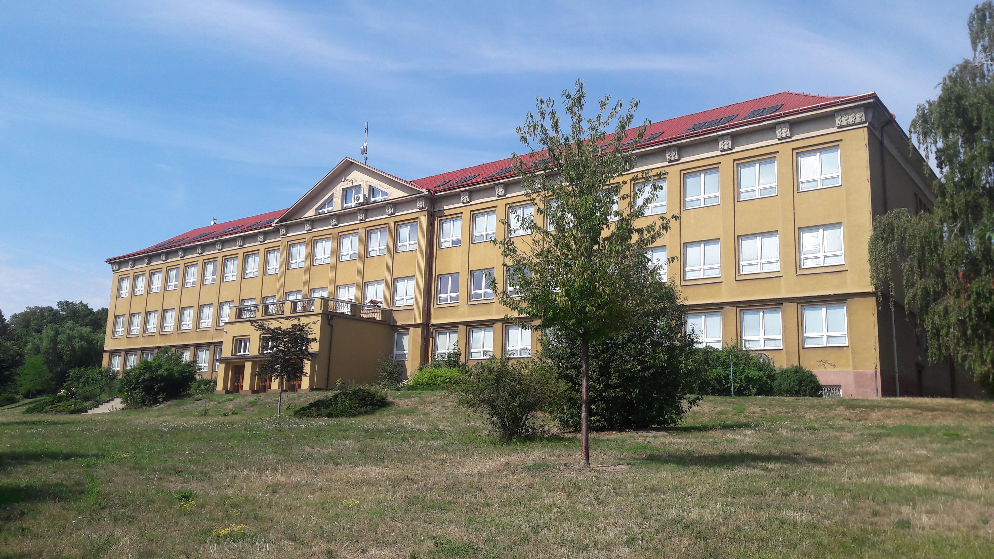 Základní škola Karla Hynka Máchy Doksy, Valdštejnská 253, okres Česká Lípa