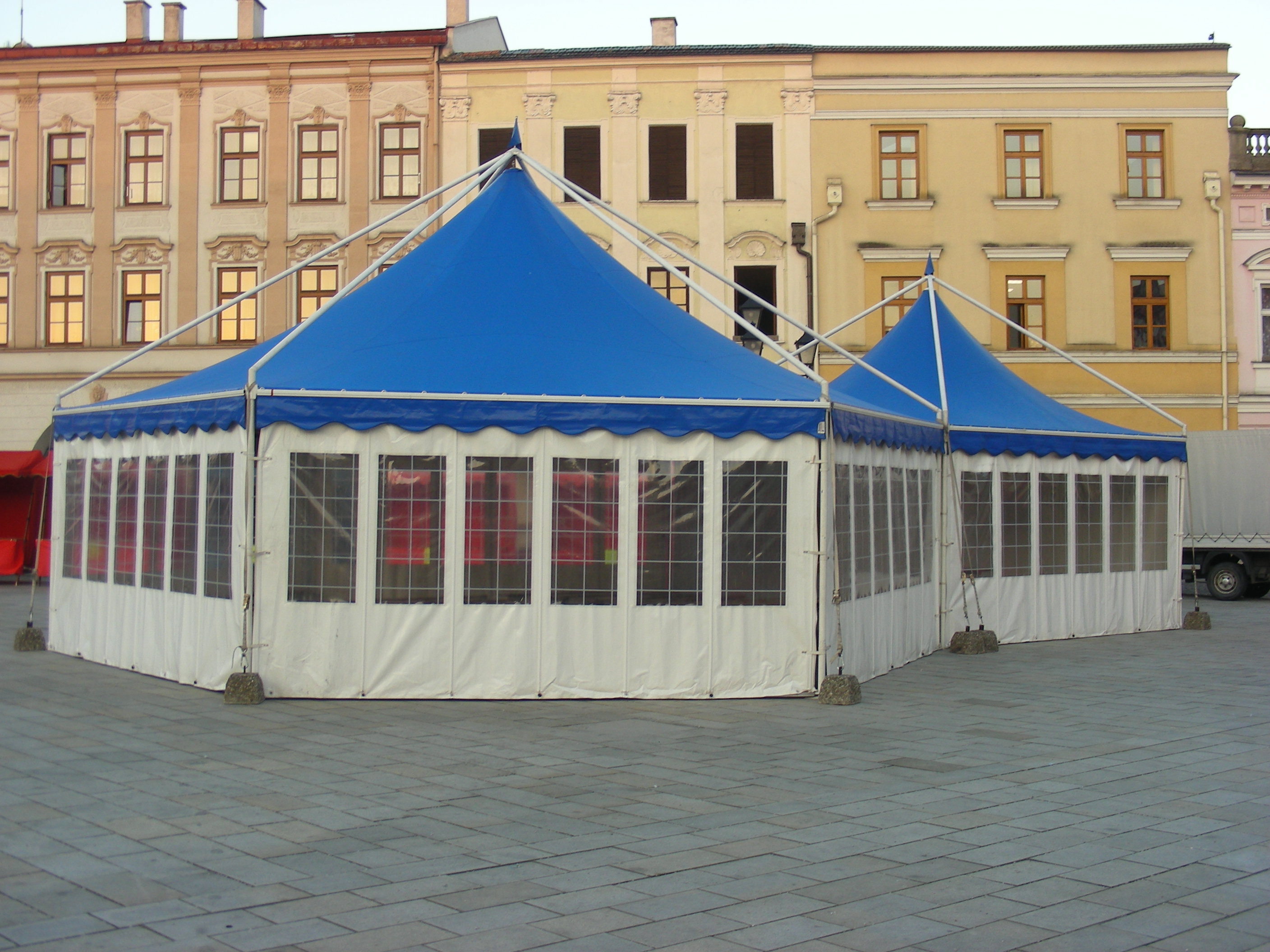 MODUL- RENT s.r. o - akceVsuchu.cz foto 2