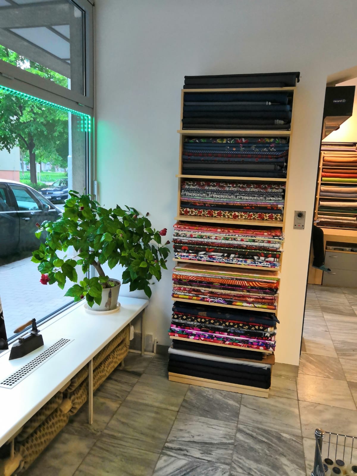 Látky u Lubina - metrový textil a galanterie foto 6