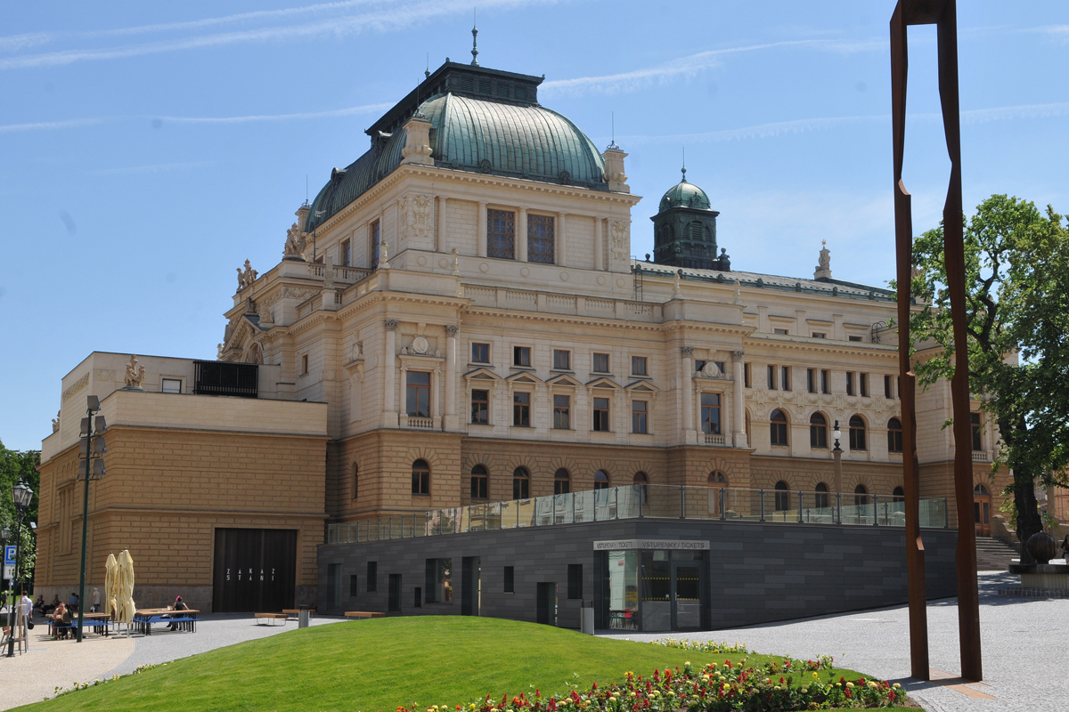 Divadlo J. K. Tyla - Velké divadlo