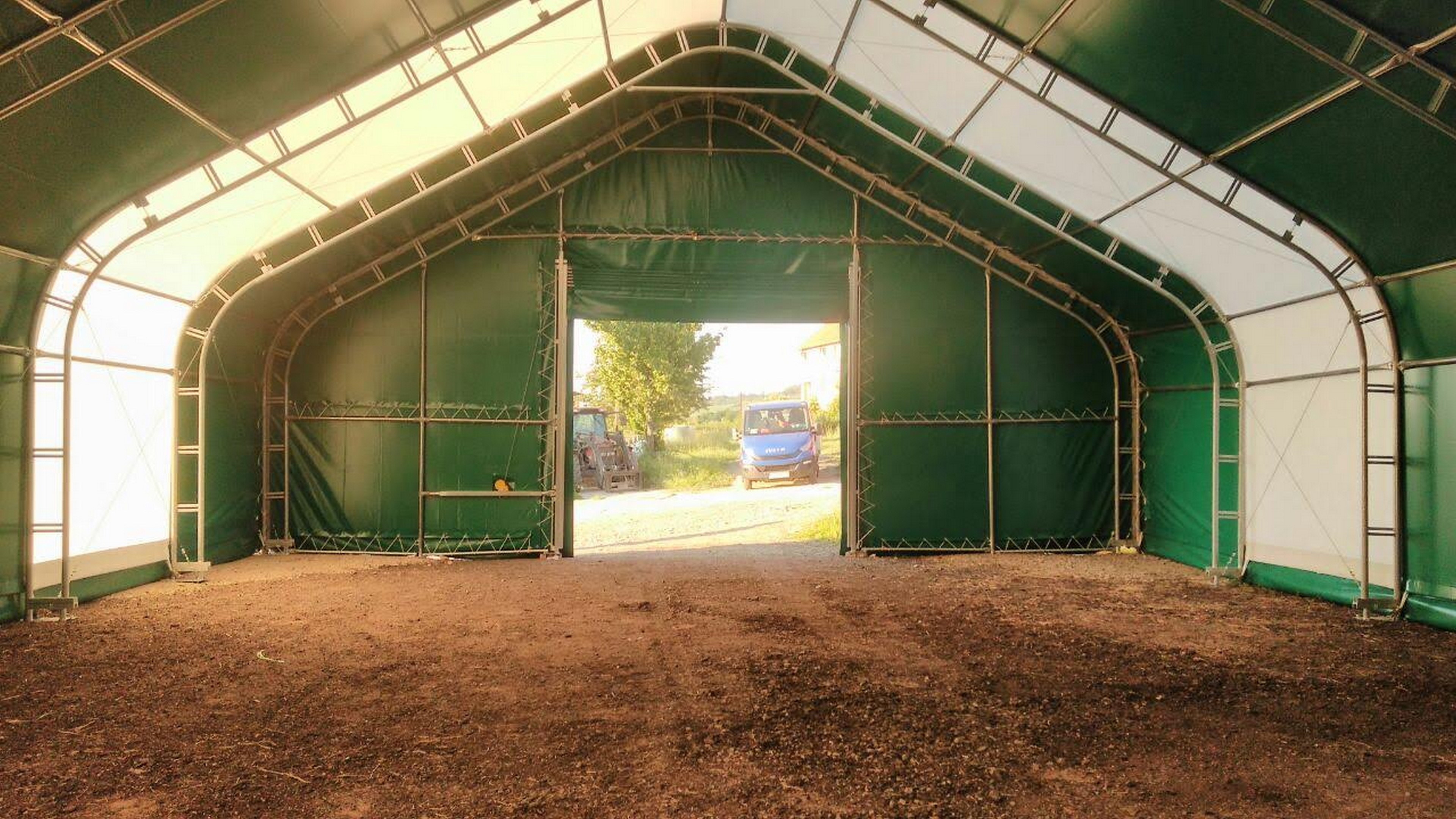 Loyd Shelter, s.r.o. foto 2