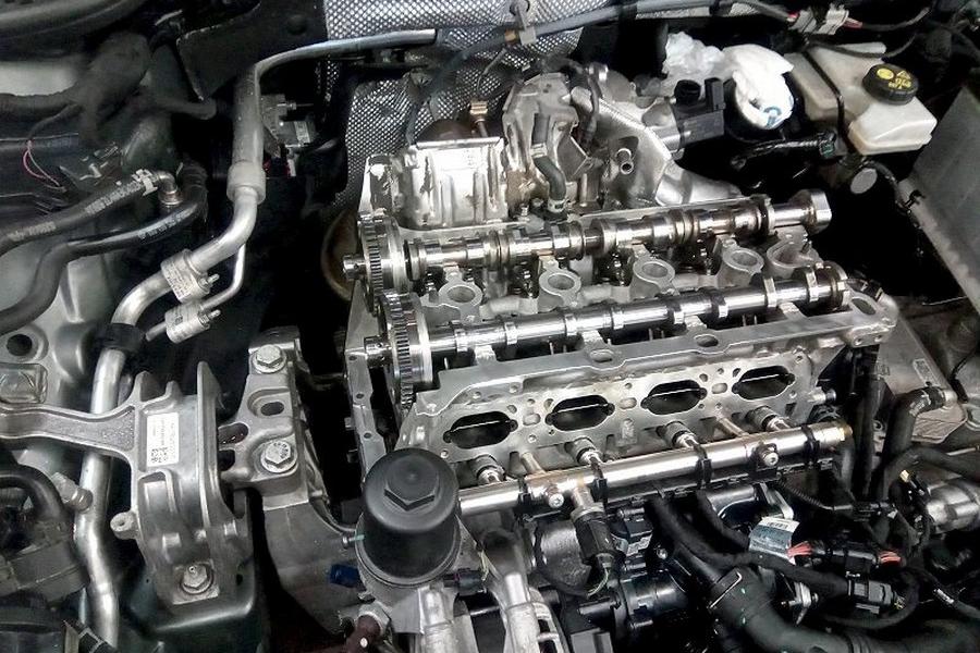 Opravy motorů a převodovek