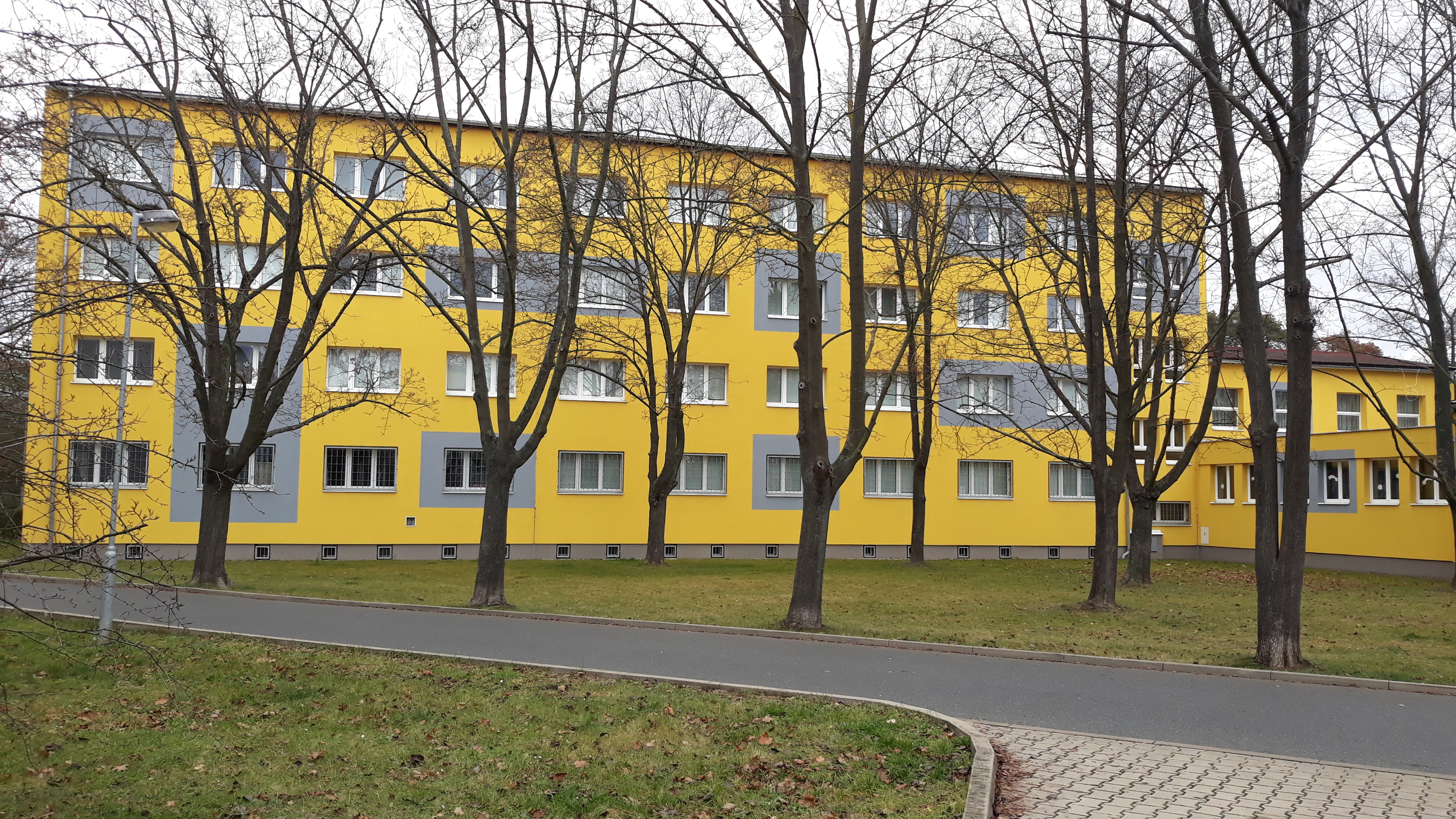 Střední odborná škola a Střední odborné učiliště Neratovice - domov mládeže foto 4