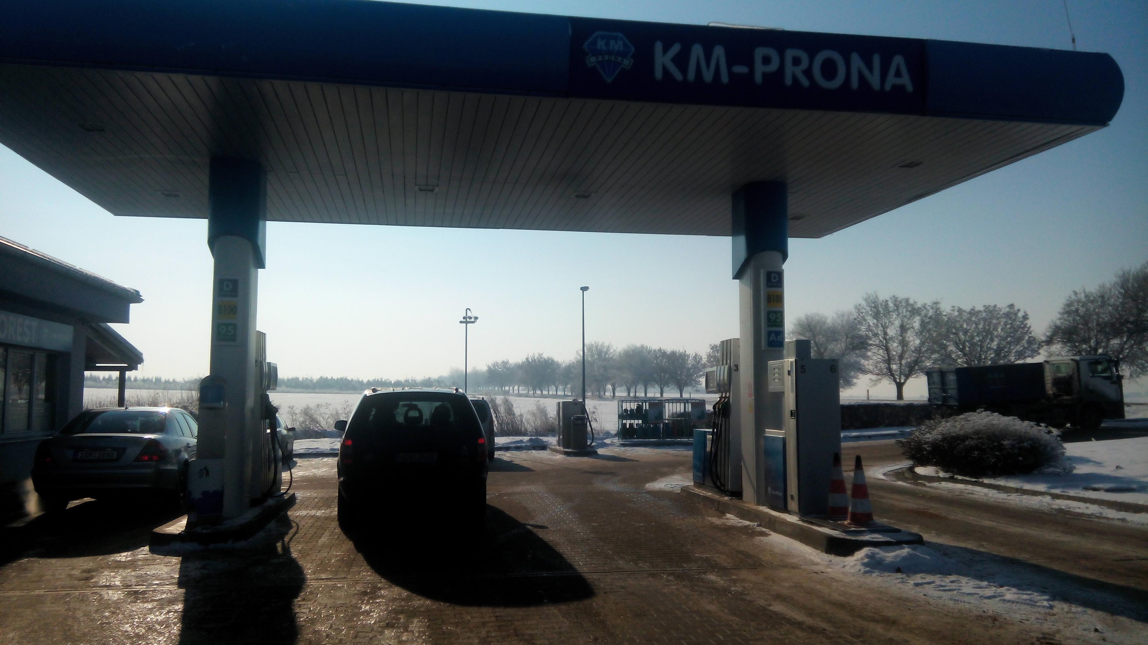 KM-PRONA