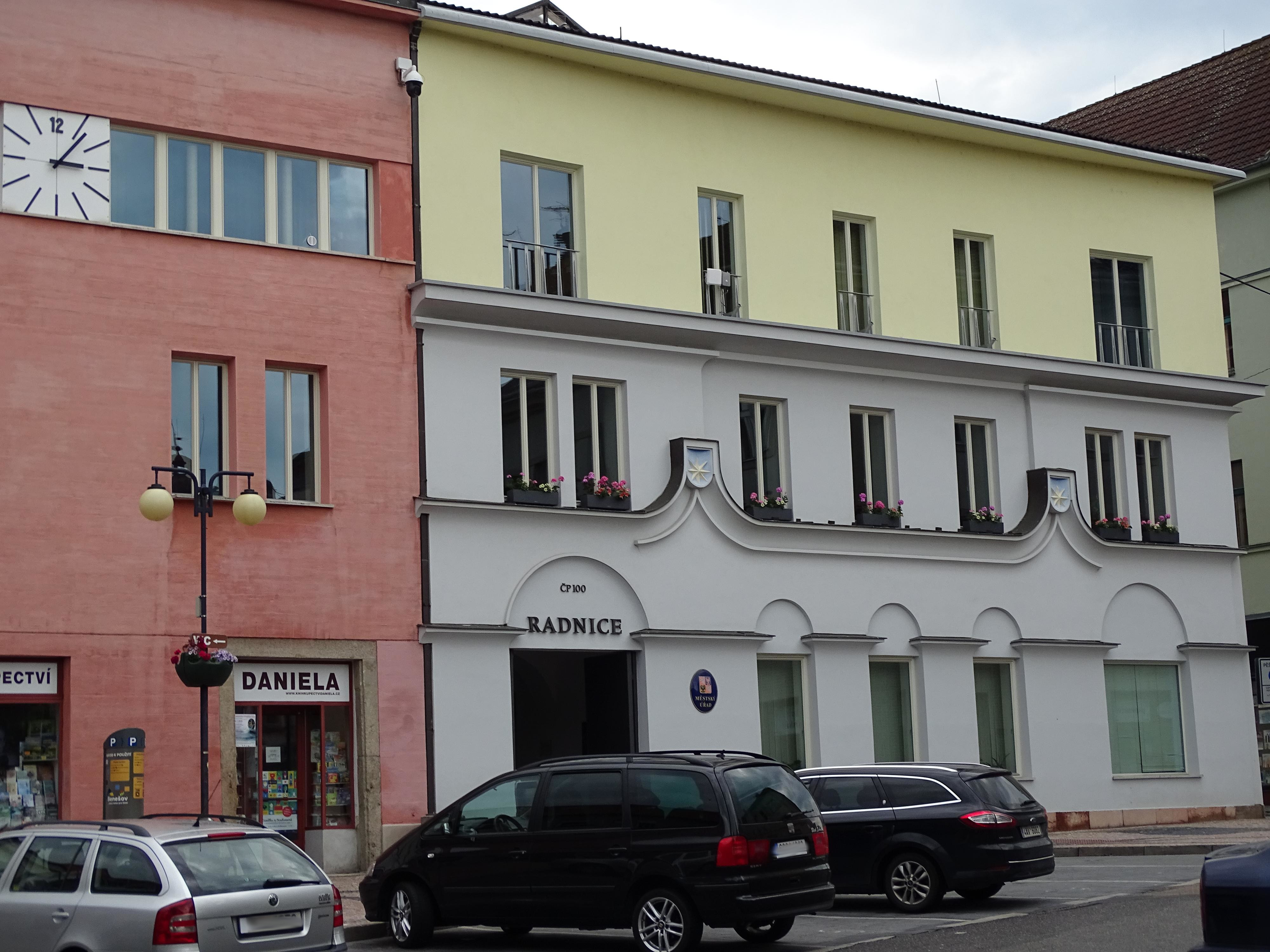 Benešov - městský úřad foto 3