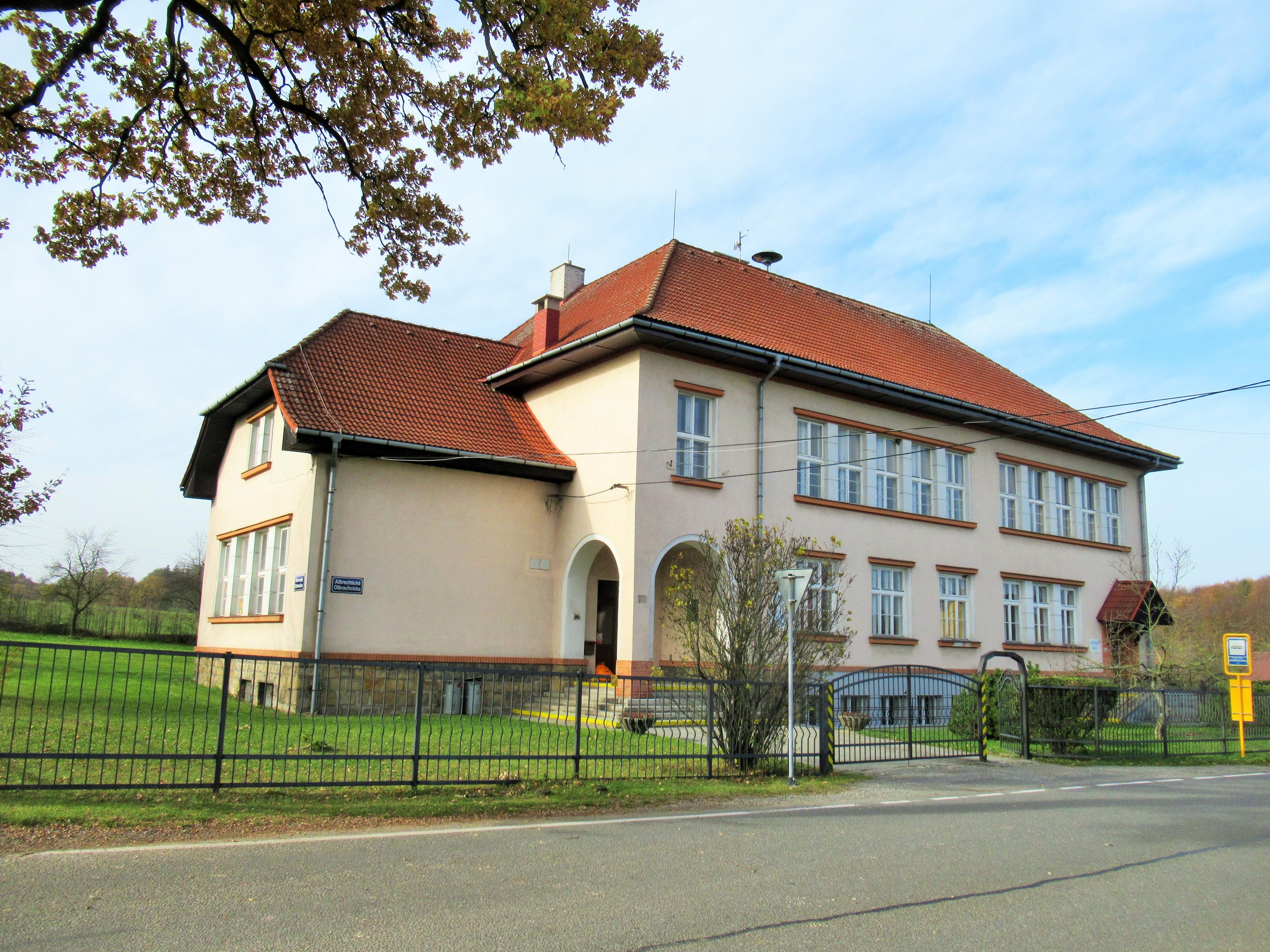 Masarykova ZŠ a MŠ Český Těšín - Stanislavice