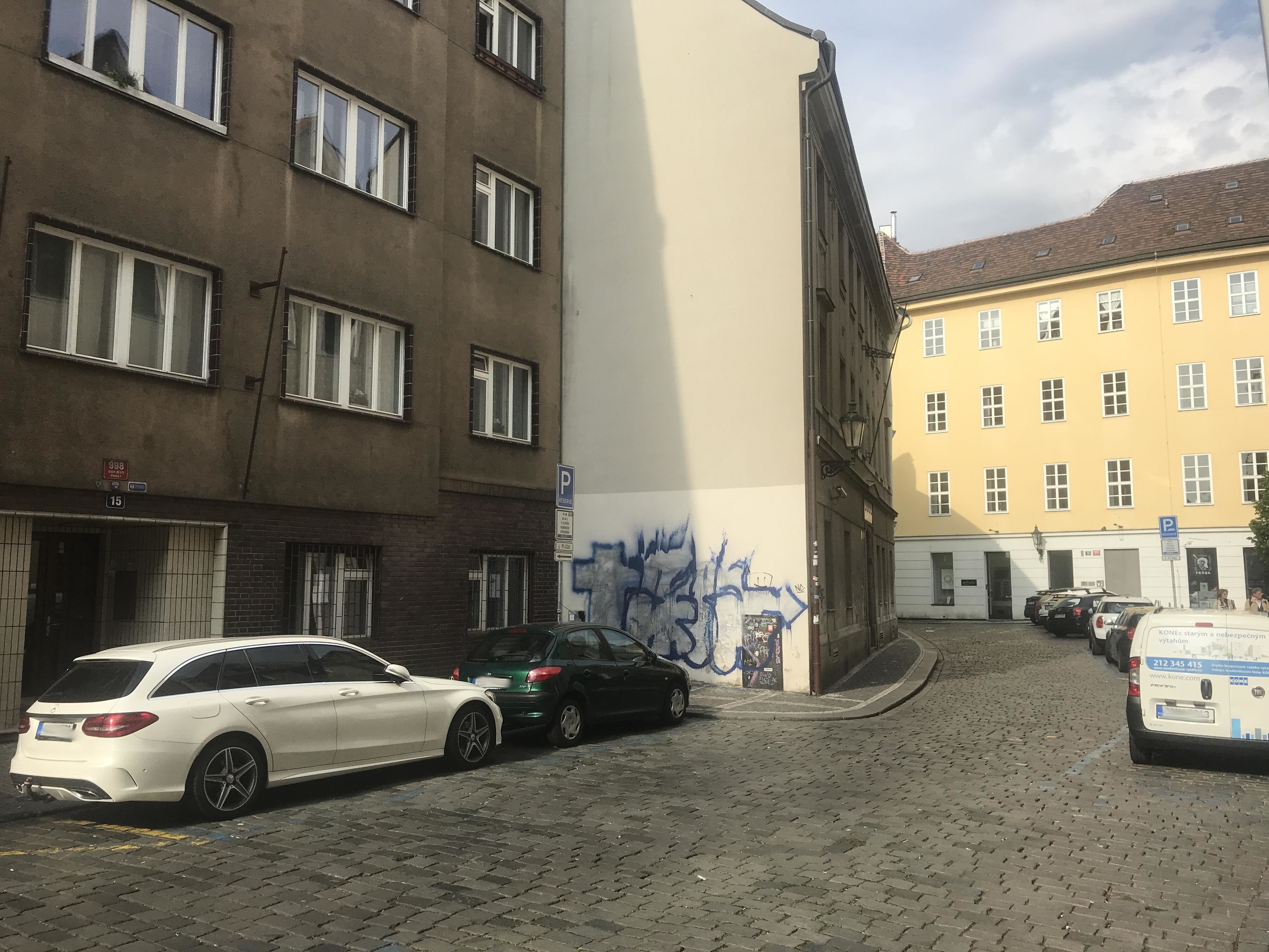 Obchodní rozhodčí soud České republiky foto 2