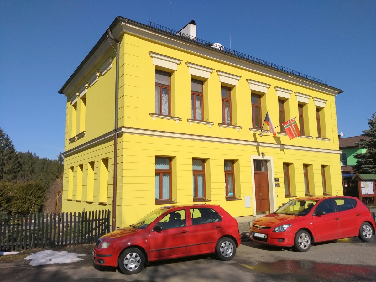 Liberk - obecní úřad foto 2