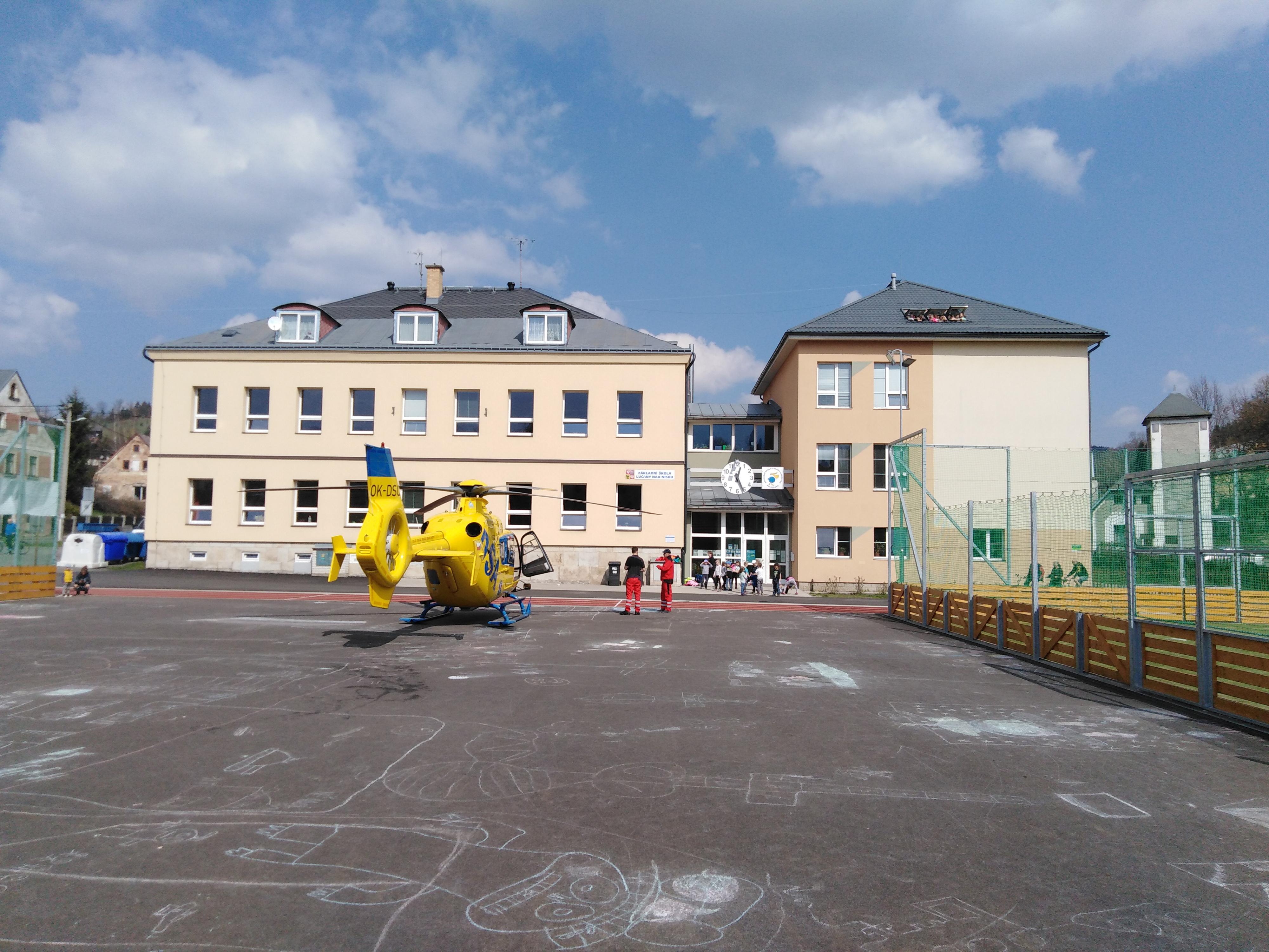 ZŠ Lučany nad Nisou foto 2