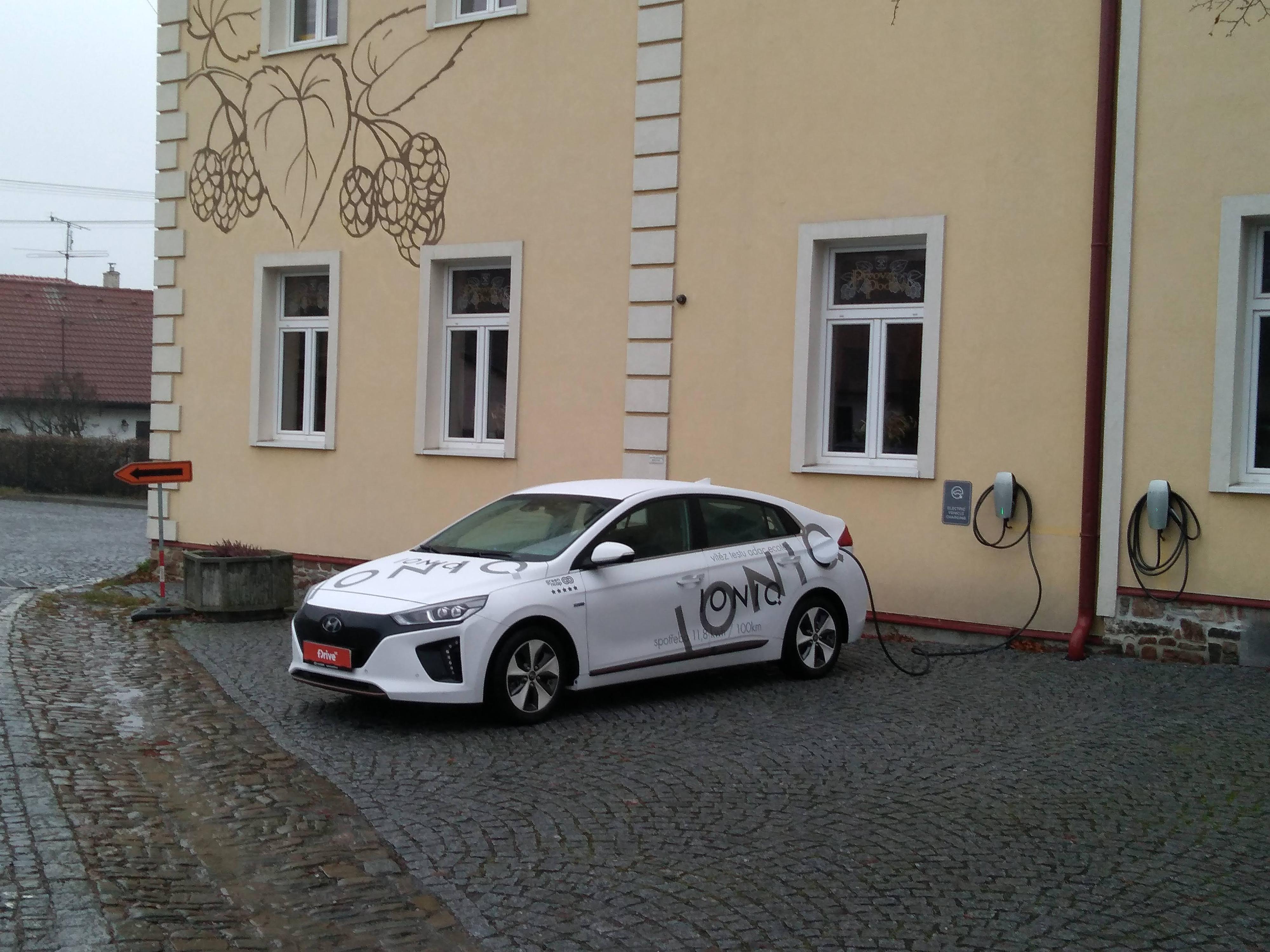 Nabíjecí stanice Pivovar Podlesí