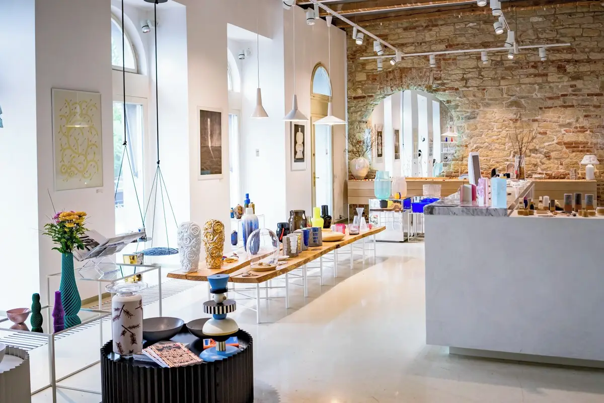deelive design store