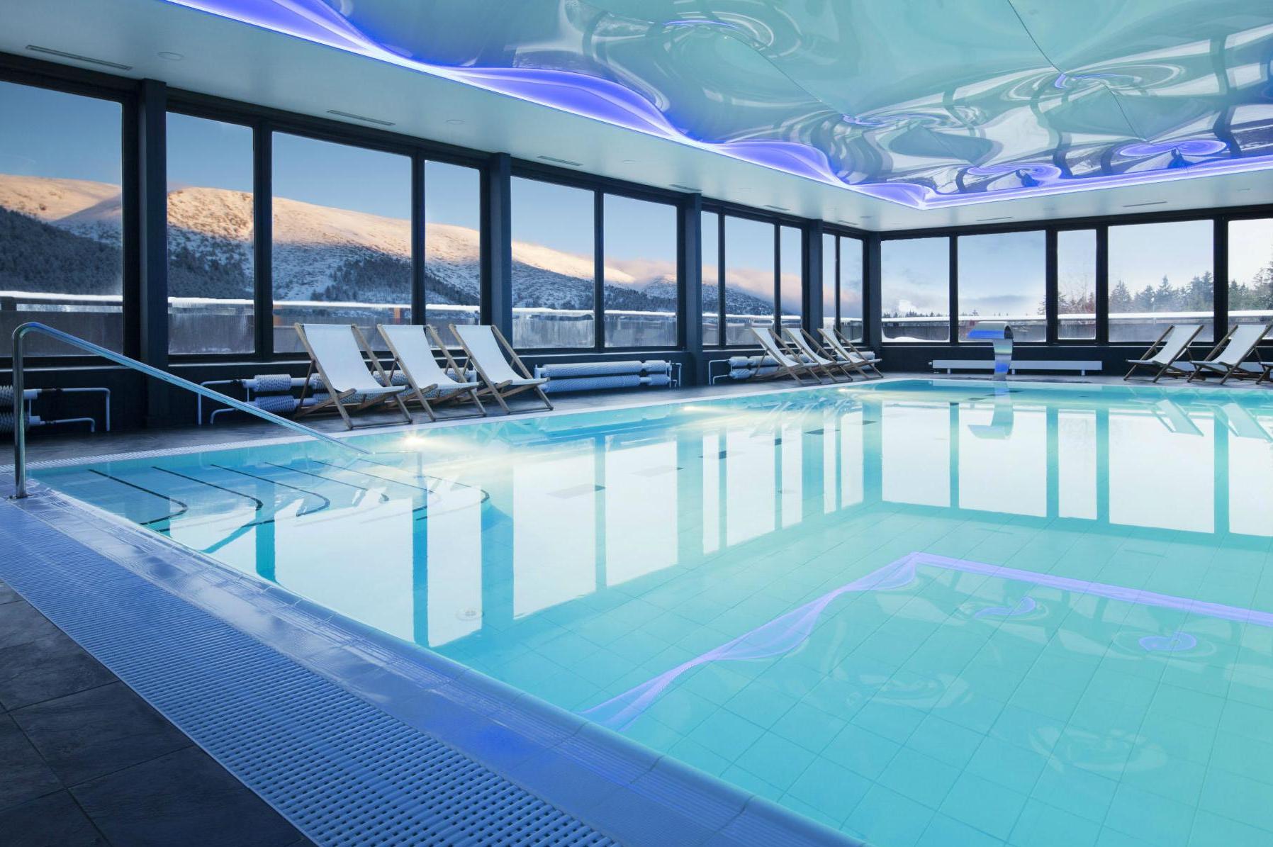 Plavecký bazén Orea Resort Horal