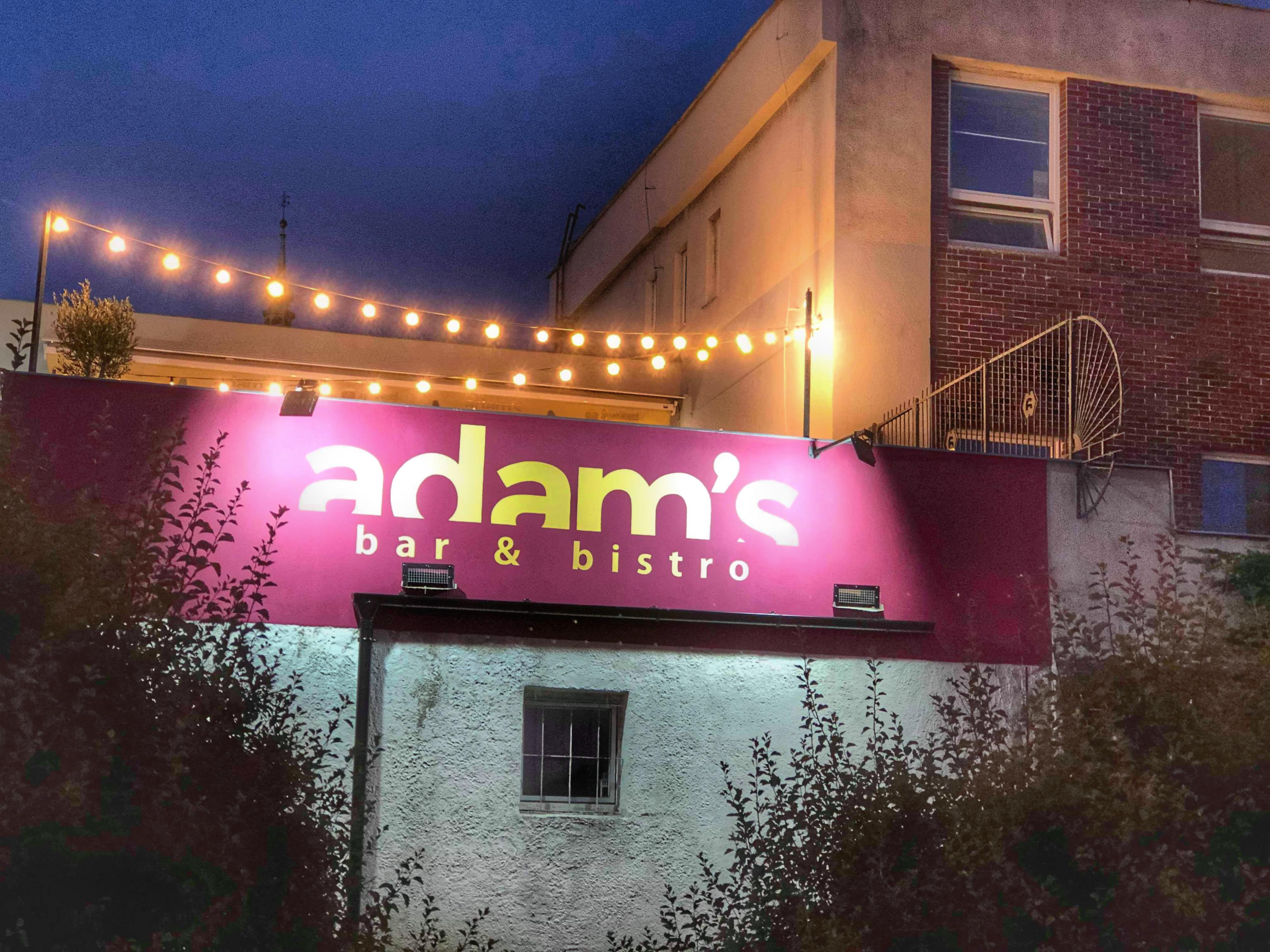 Adam´S Bar&Bistro foto 4