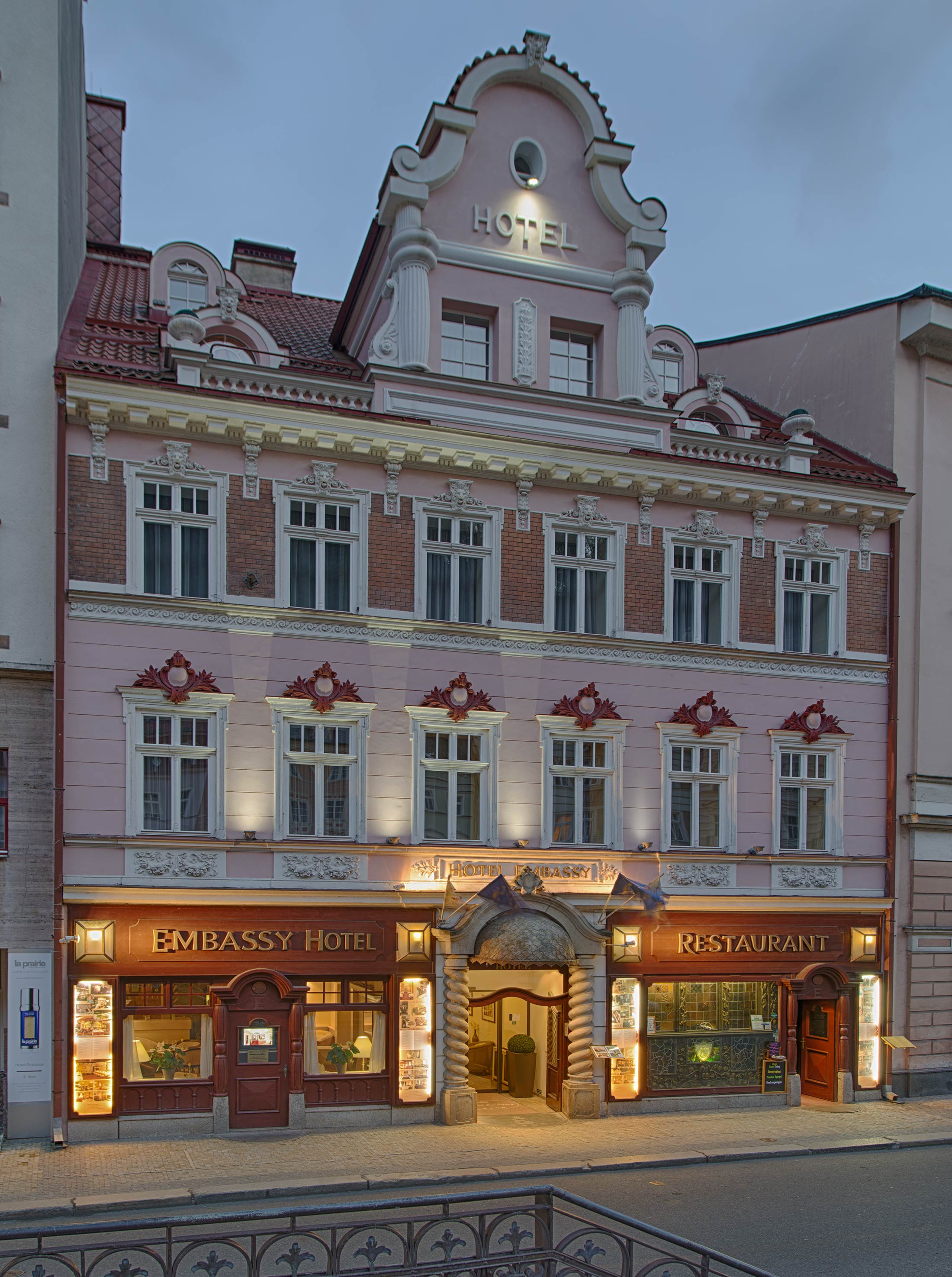 Hotel Embassy foto 2