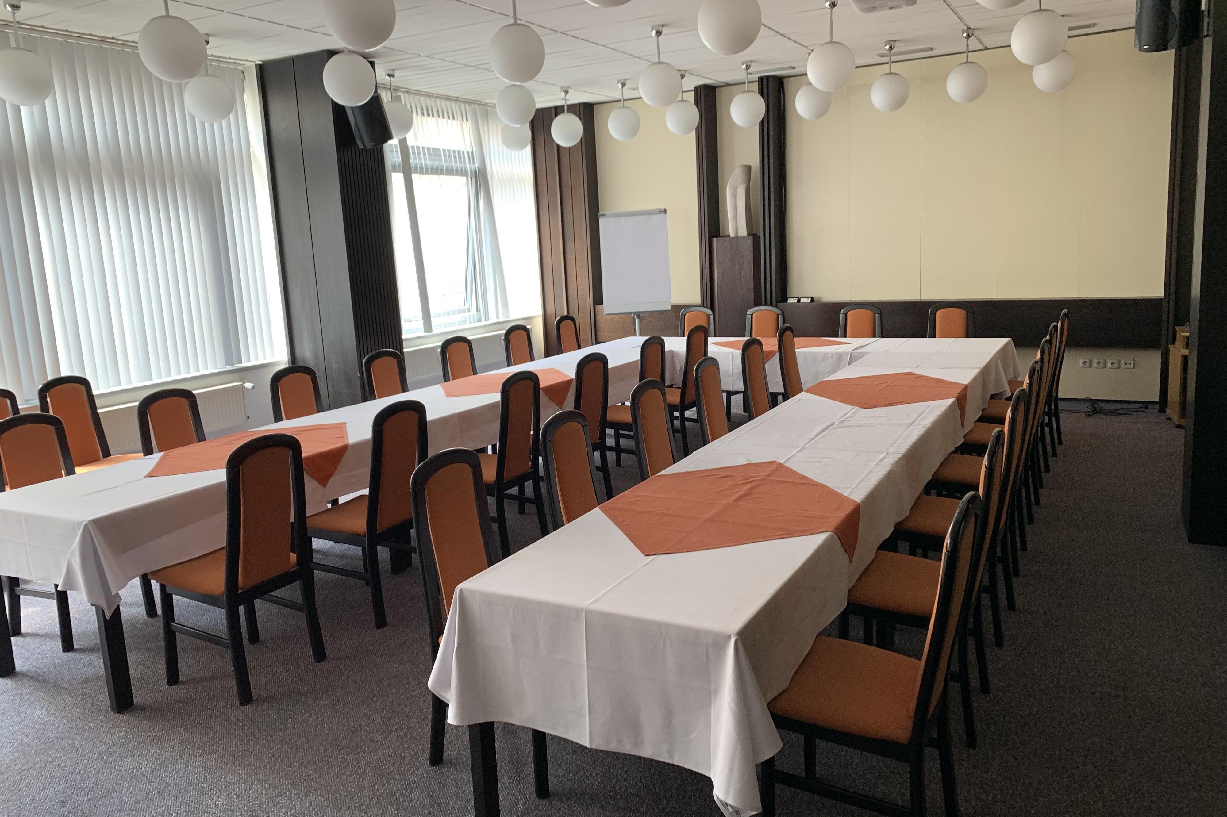 Česká numismatická společnost, z.s. pobočka v Plzni