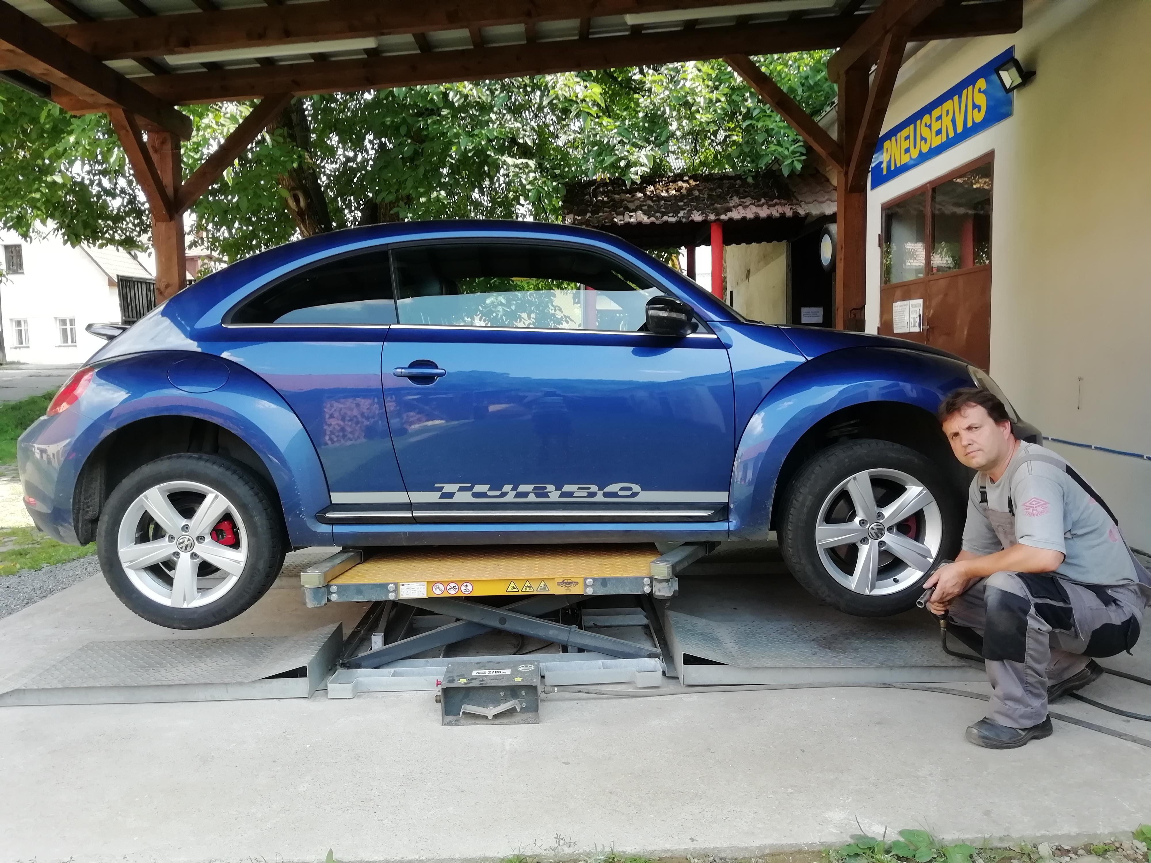 Pneuservis autoservis Bartoušek