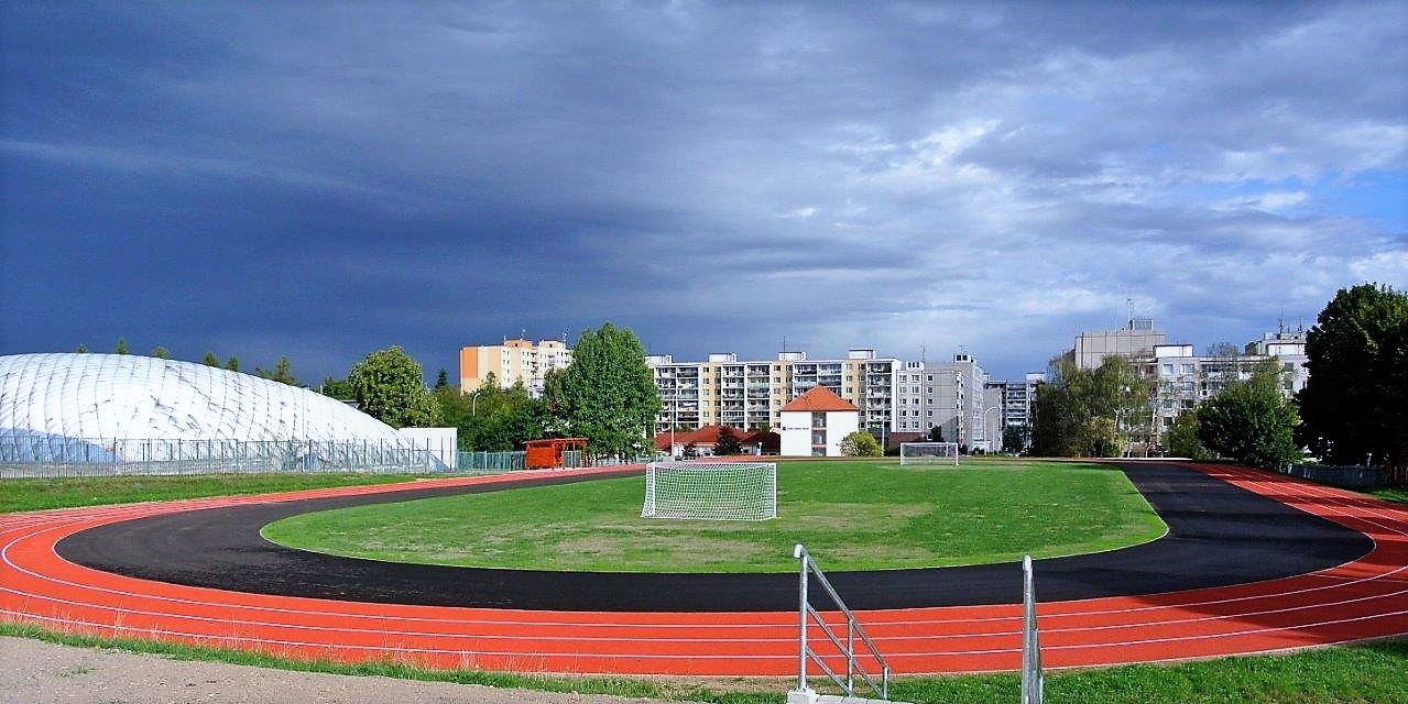 Sportovní víceúčelové hřiště Brjanská foto 2